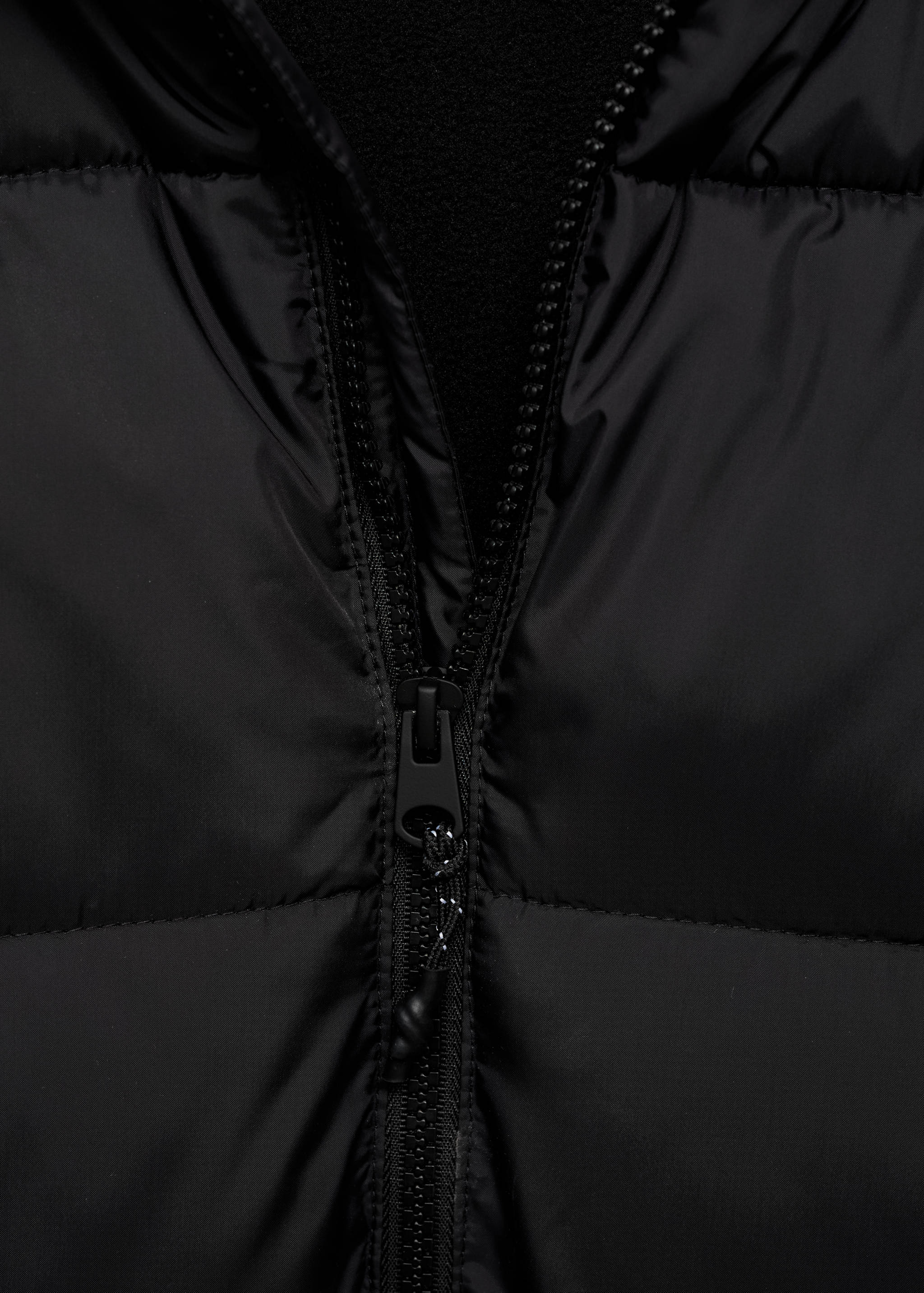 Quilted long coat - Details of the article 8