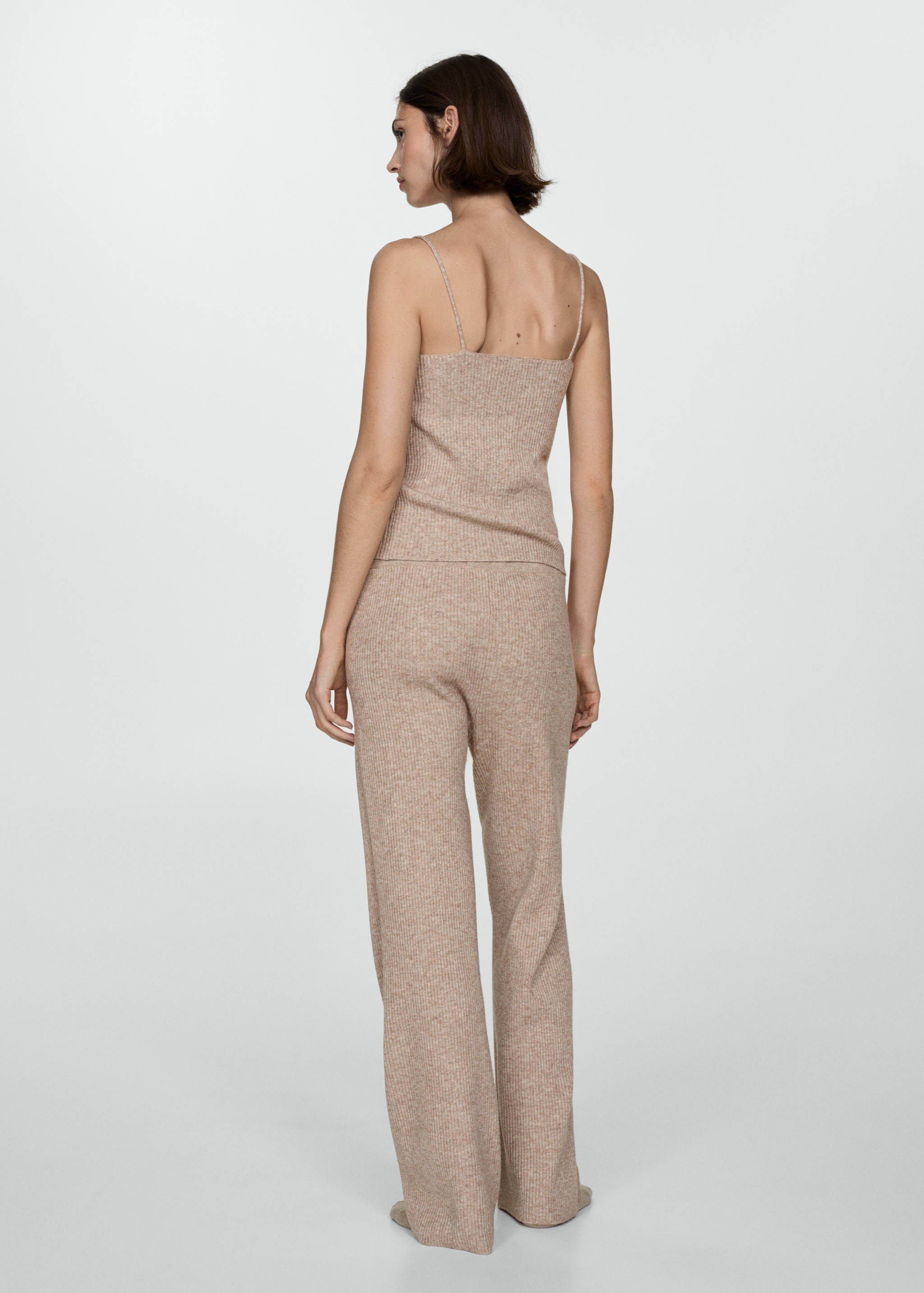 Ribbed top - Reverse of the article