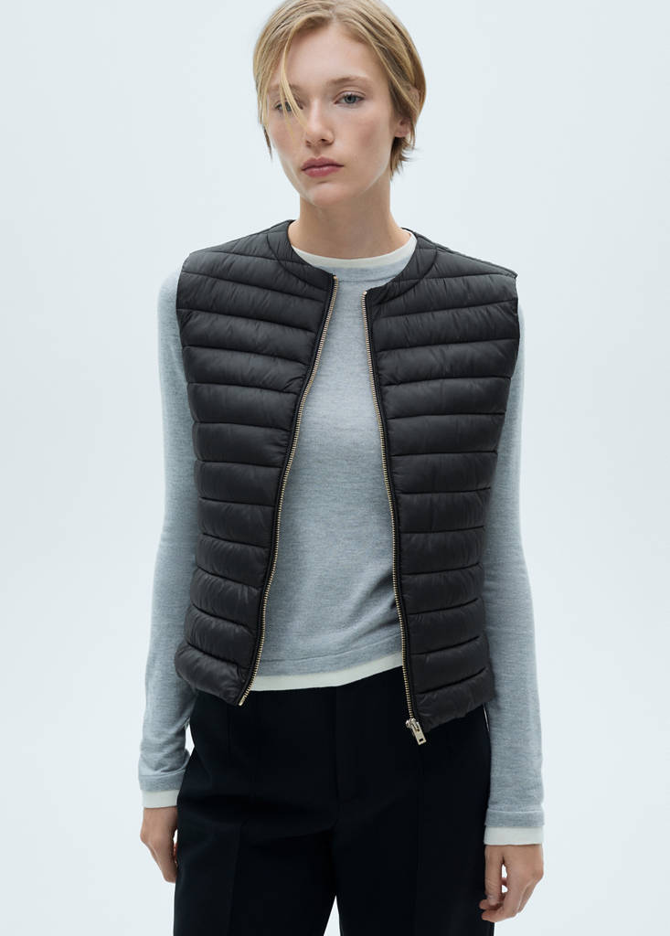 Quilted gilet — Black