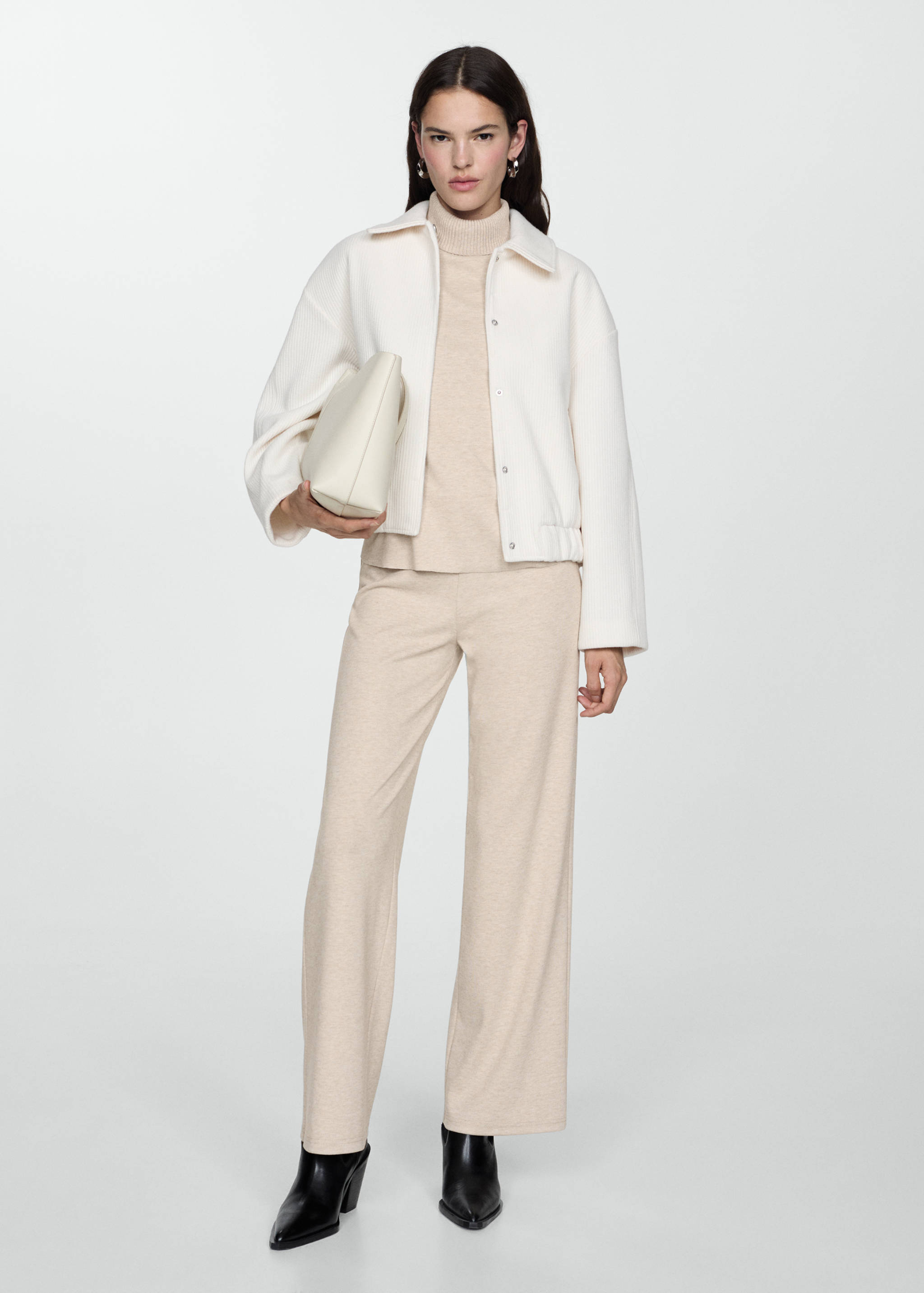 Sleeveless knitted top - General plane