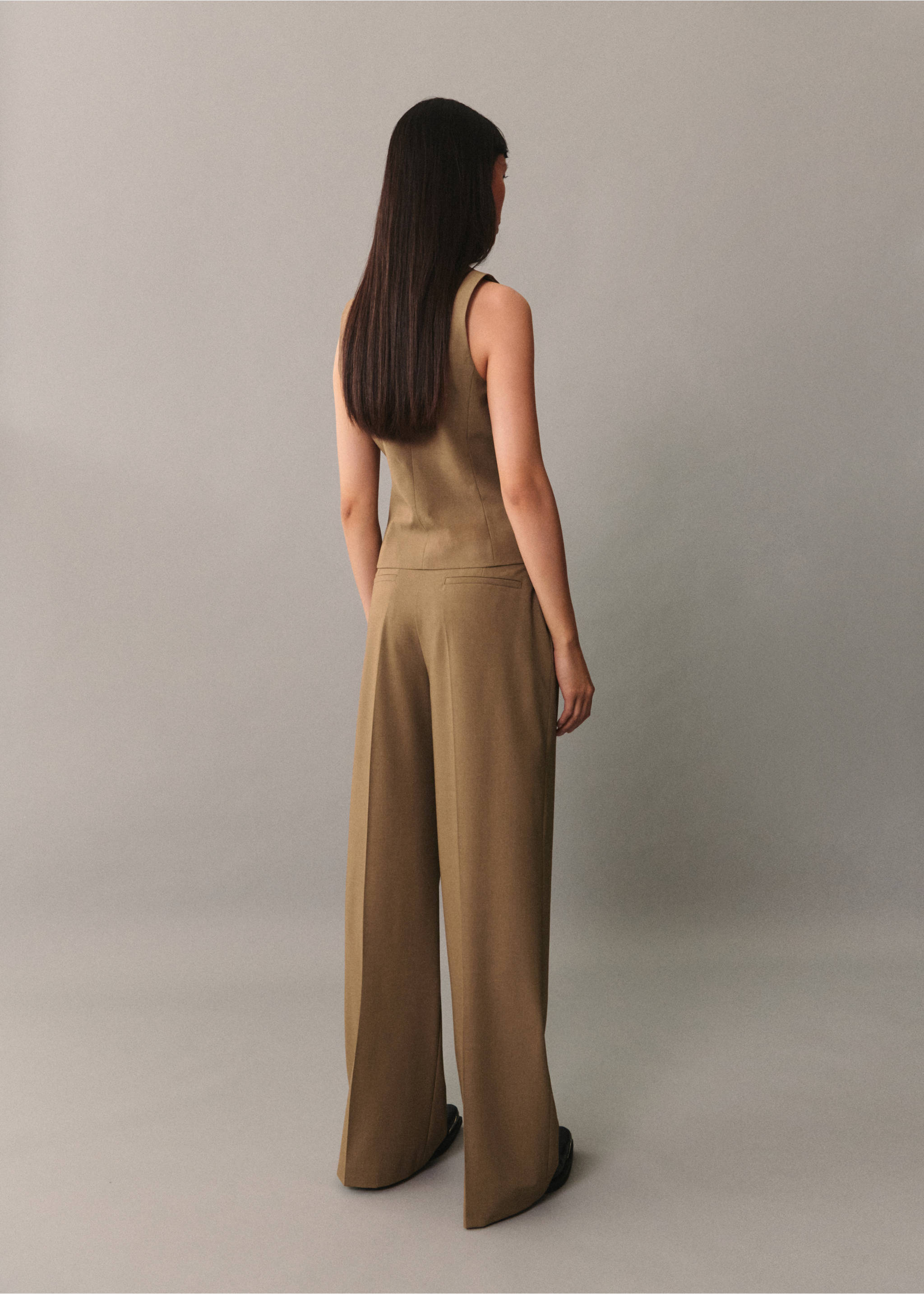 Top with wide straps - Reverse of the article, Medium Brown. Ref: 77075649-00.