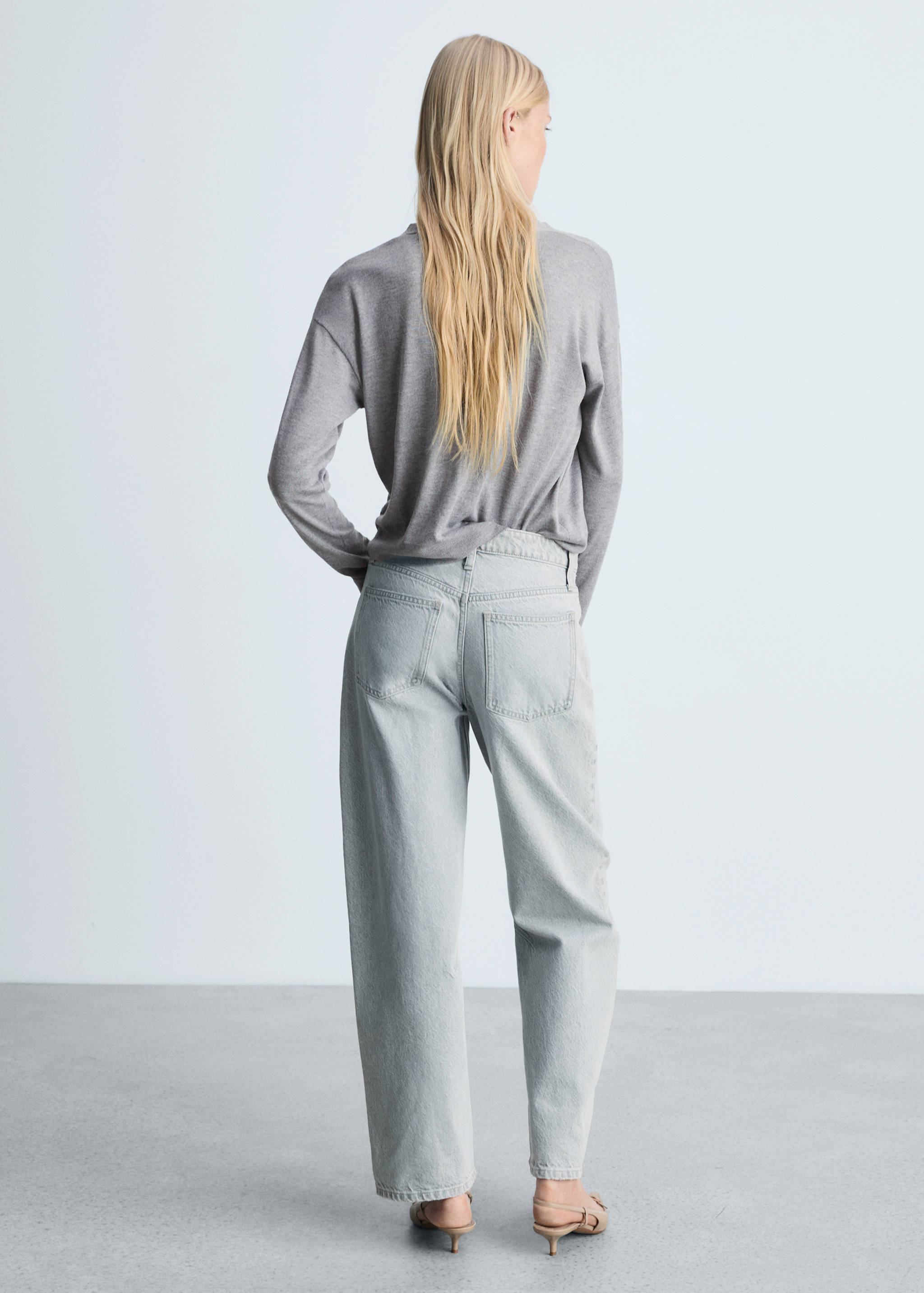 Button knit cardigan - Reverse of the article