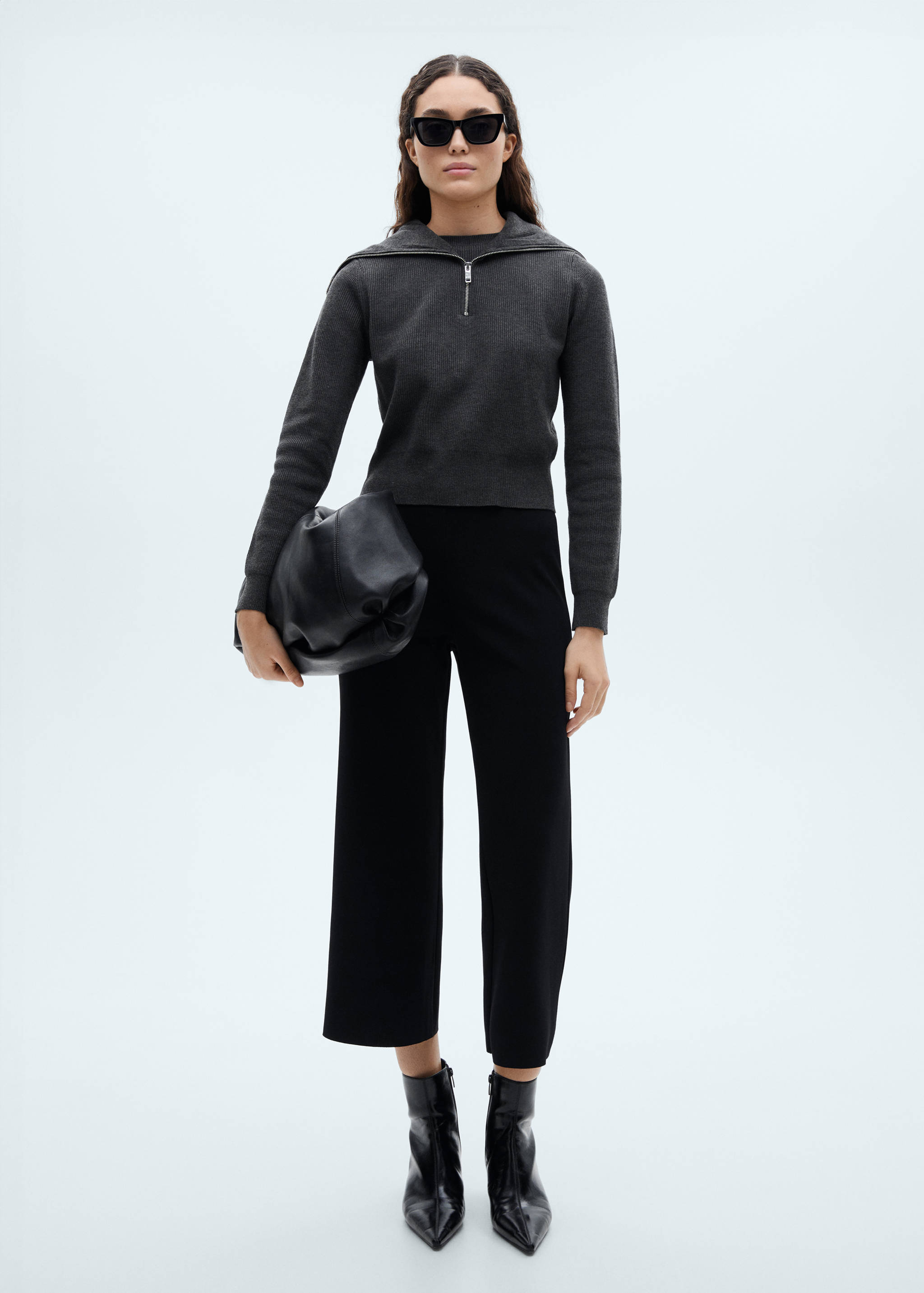 Flowy straight-fit trousers - General plane