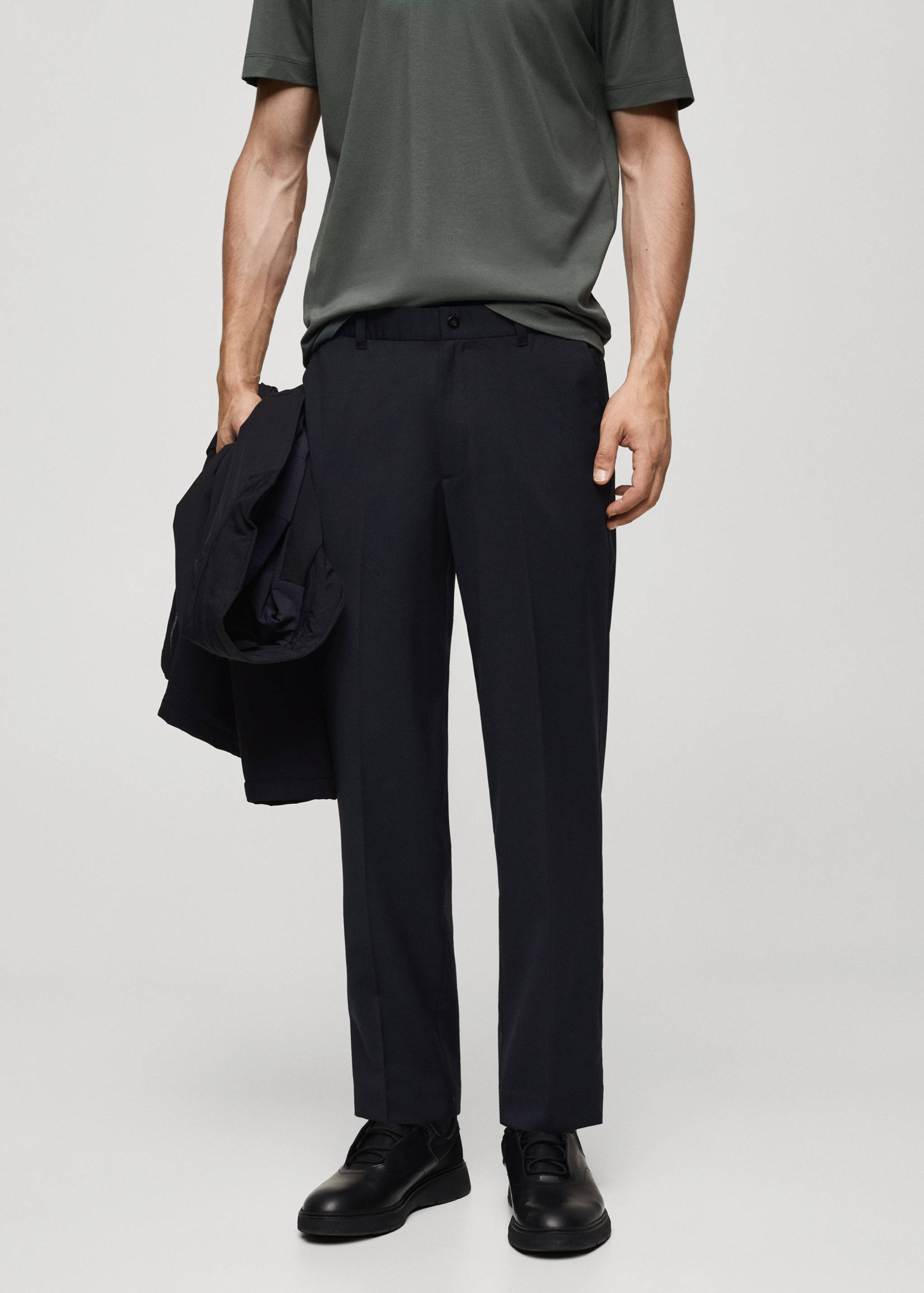 Coolmax® stretch-fabric slim-fit trousers - Medium plane