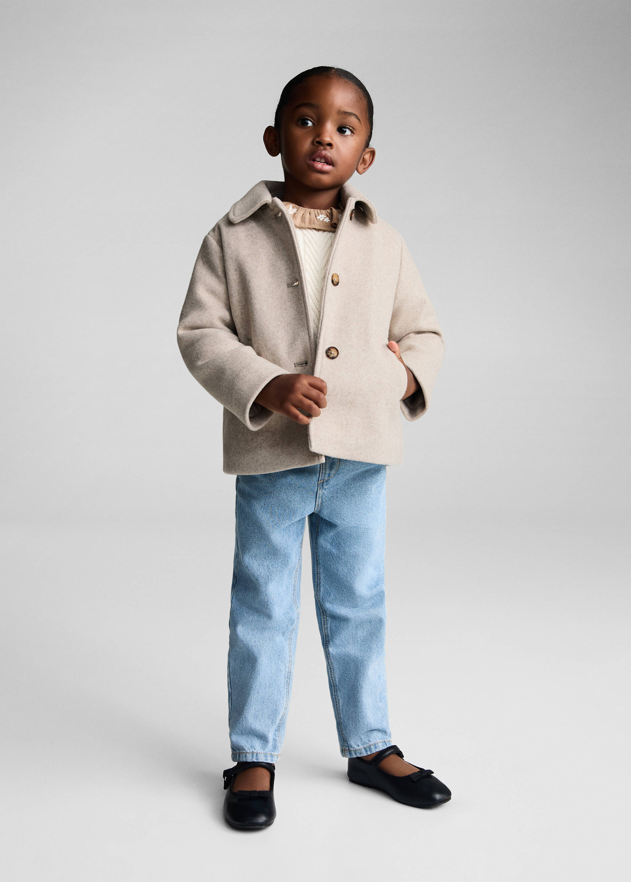 Short cloth coat - General plane