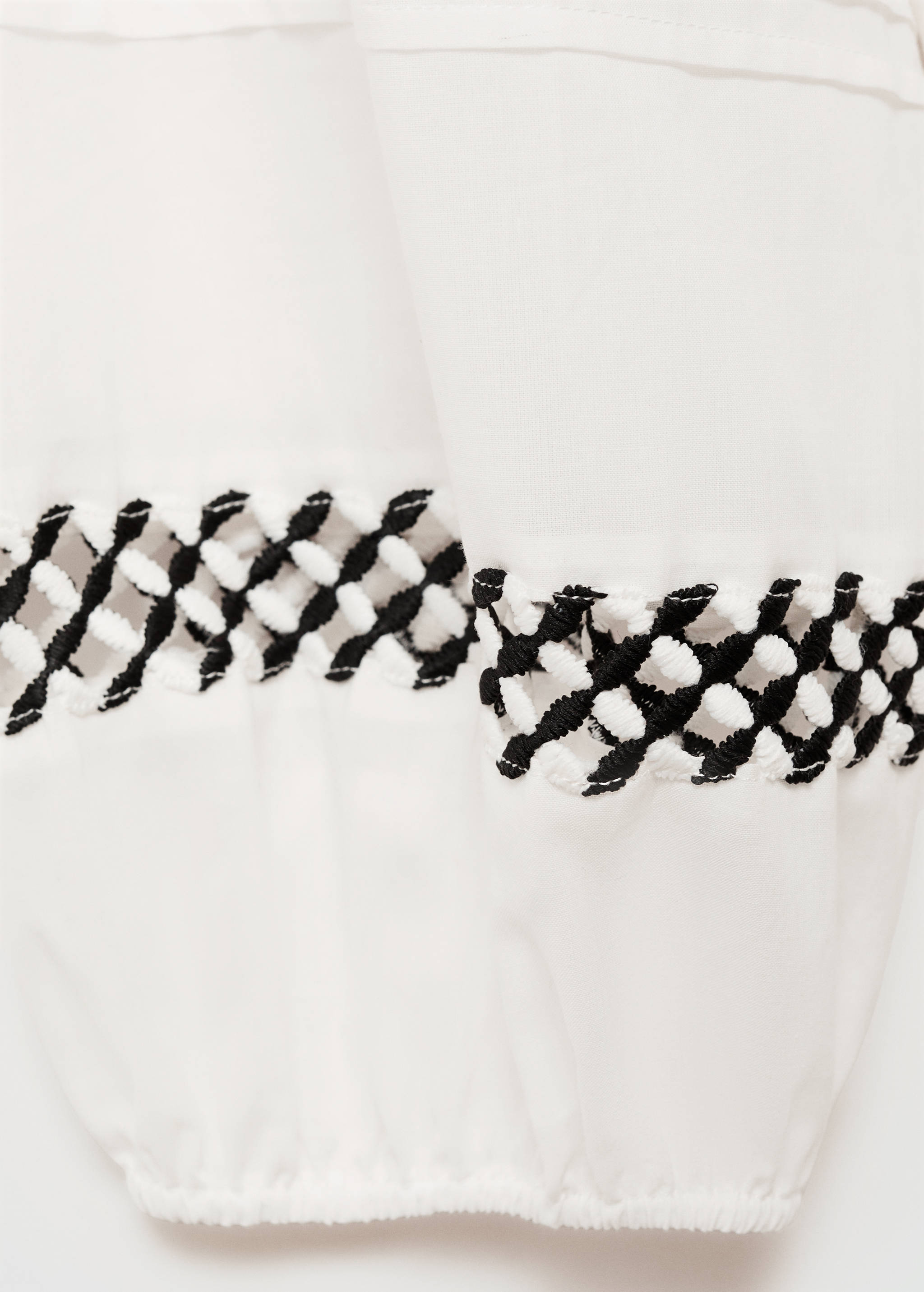 Robe coton détails brodés - Détail de l'article 0