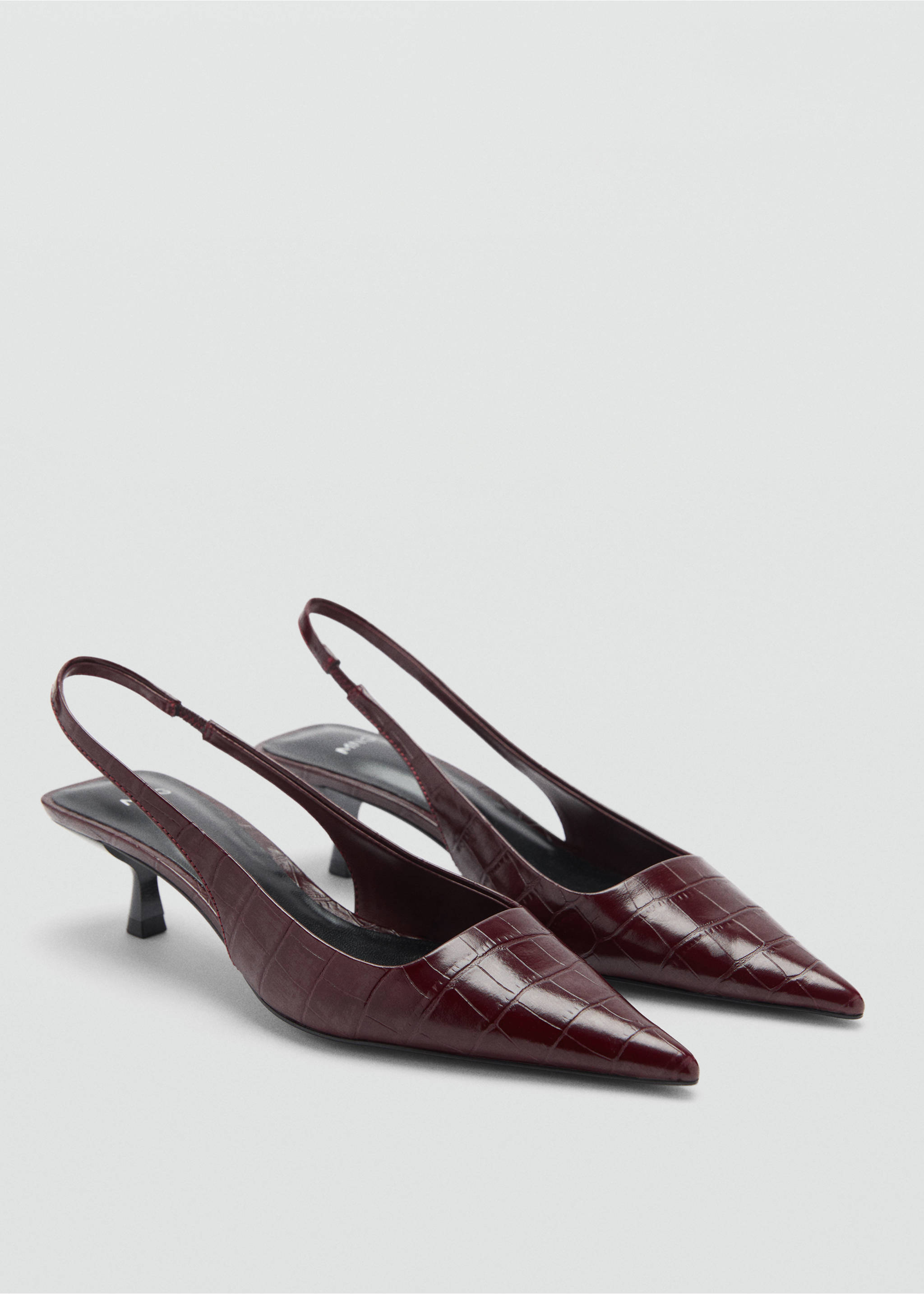 Crocodrile kitten-heel shoes - Medium plane, Burgundy. Ref: 77076001-00.