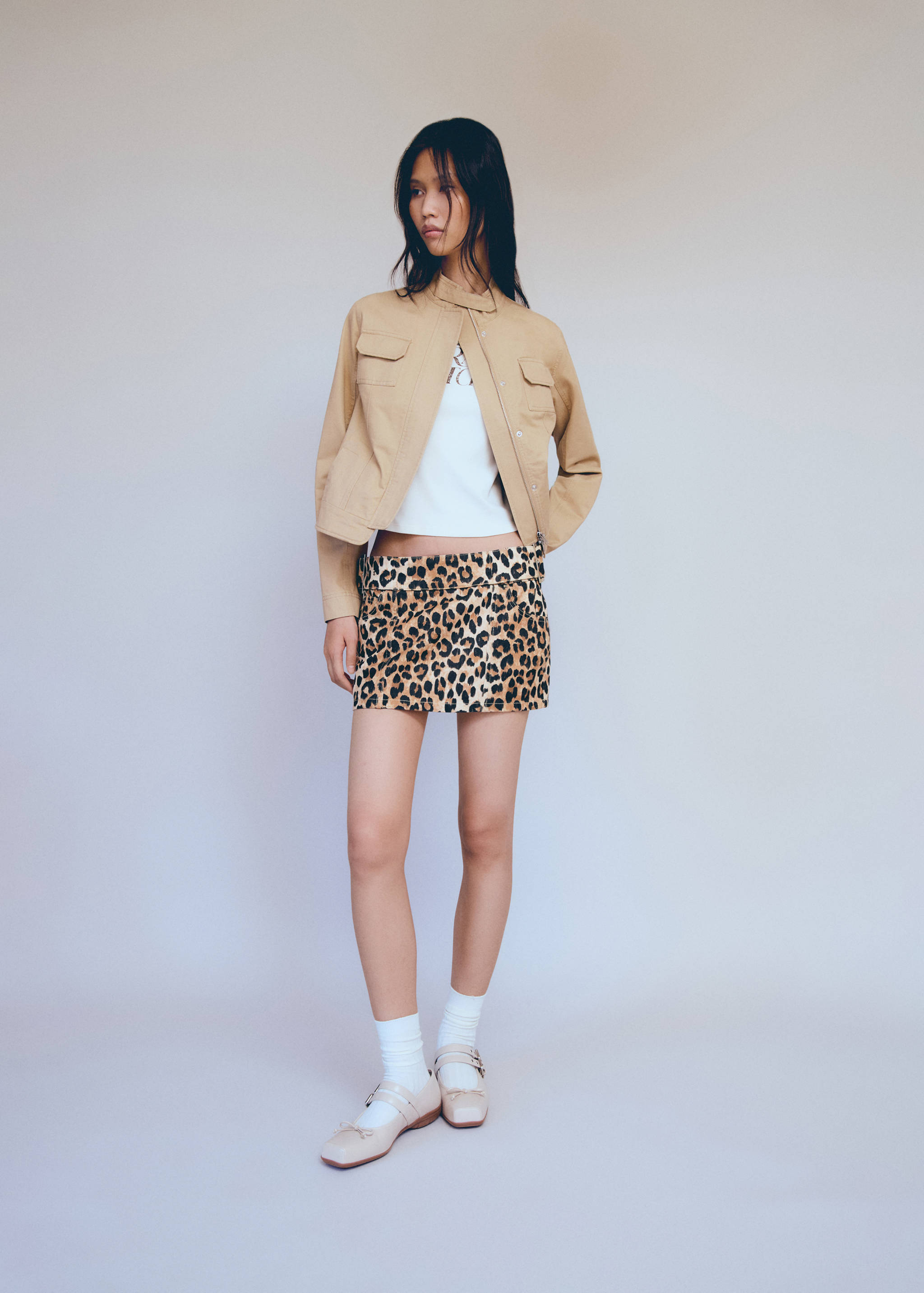 Pockets denim jacket - General plane