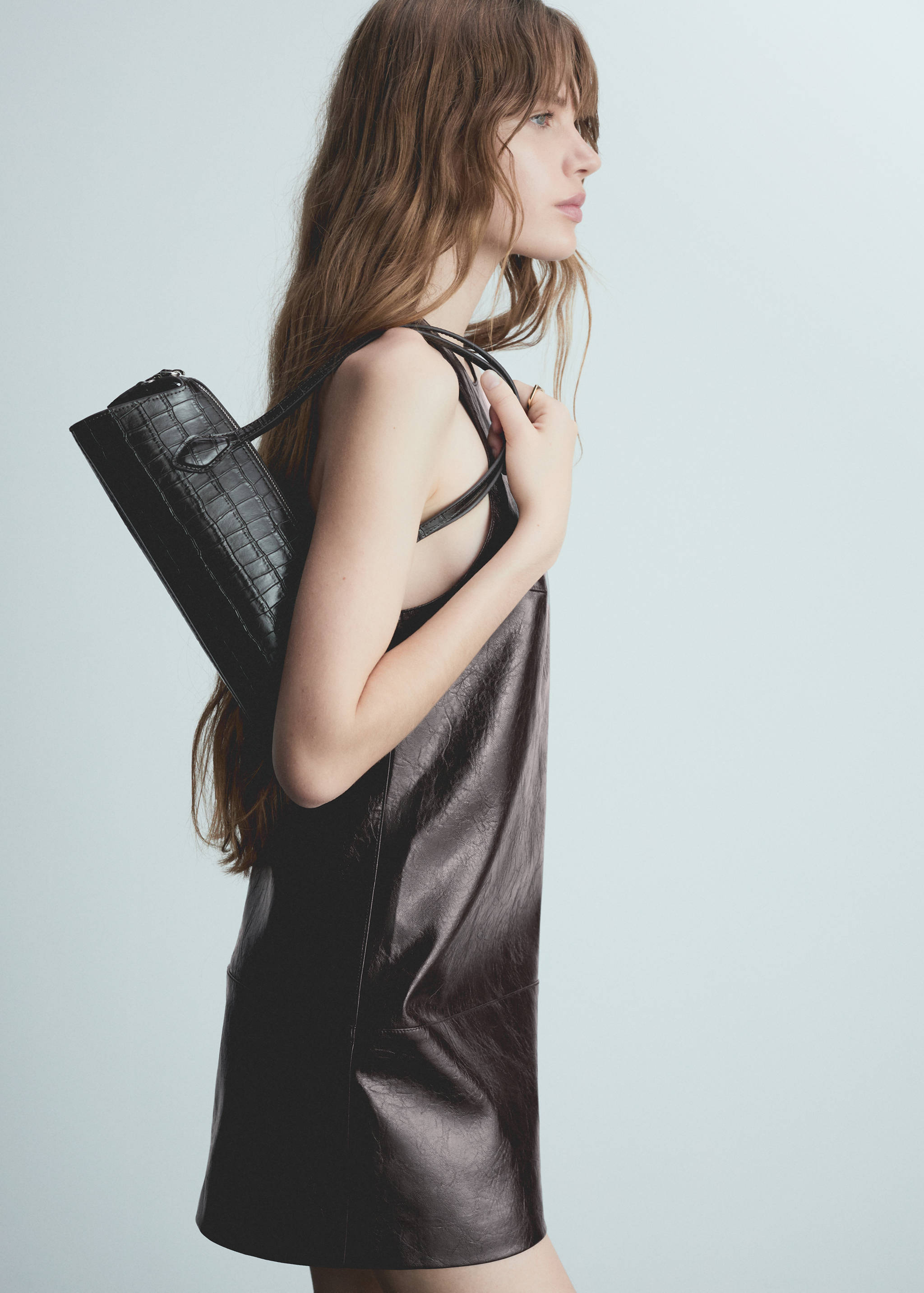 Robe simili-cuir sans manches - Détail de l'article 2