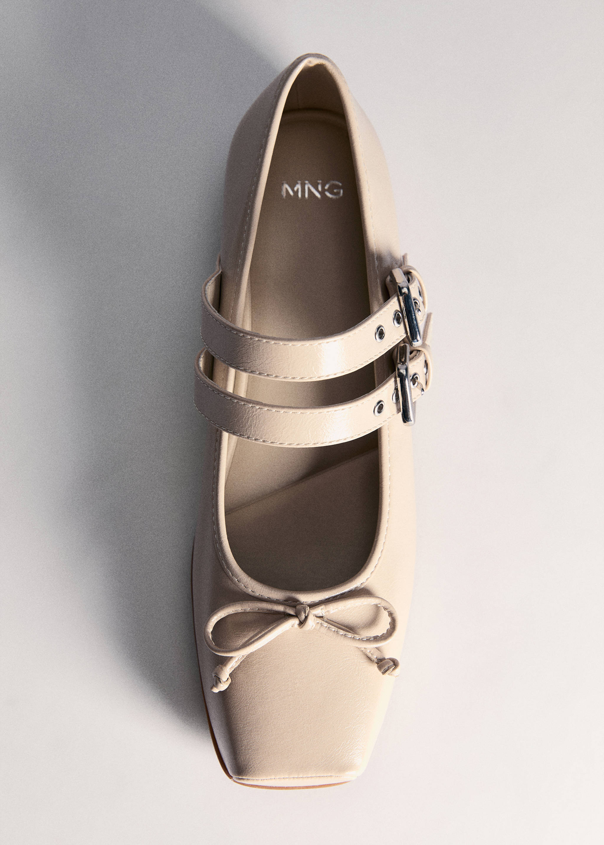 Ballerina shoes with double buckle - Details of the article 5