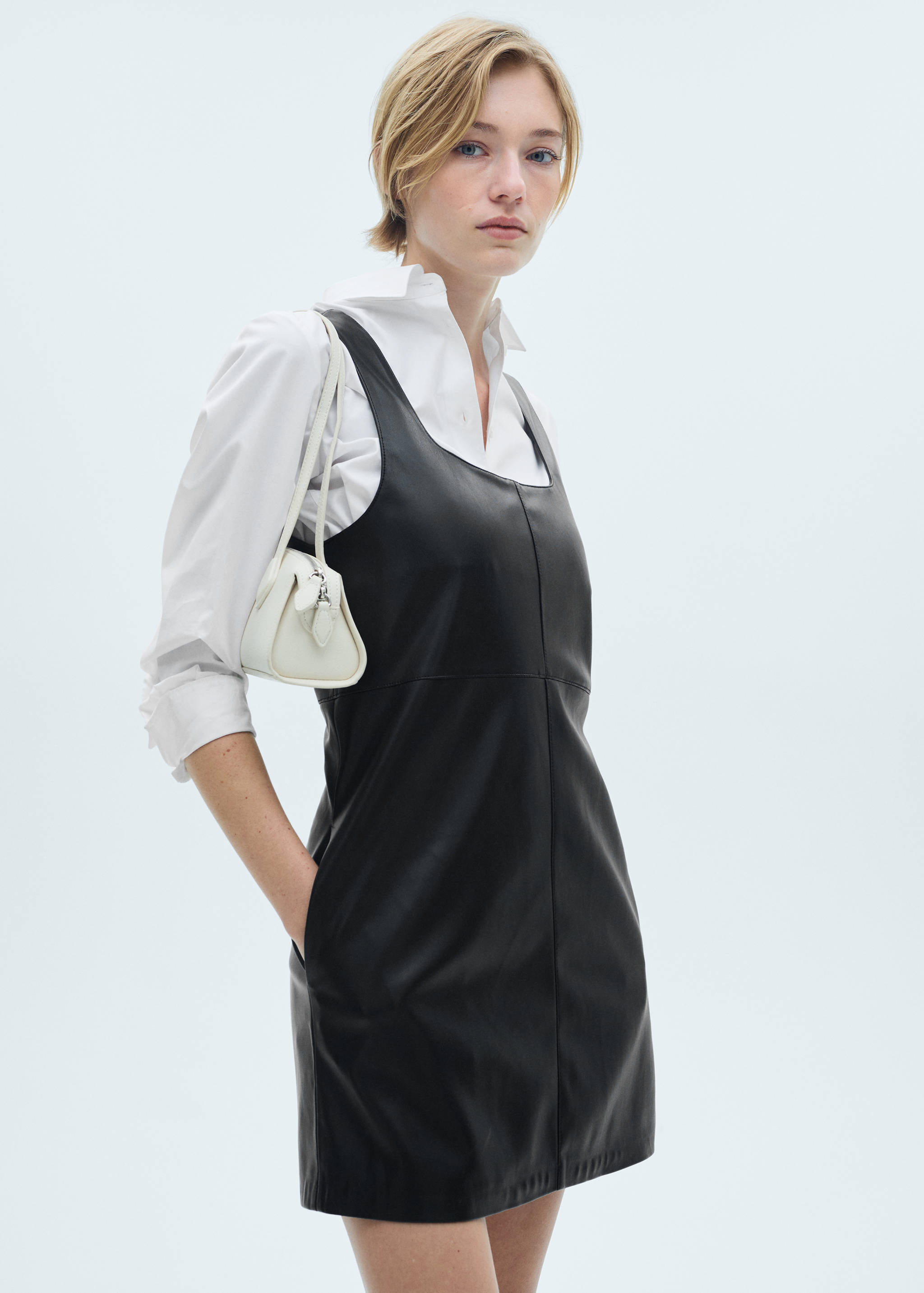 Faux-leather pinafore dress - Medium plane