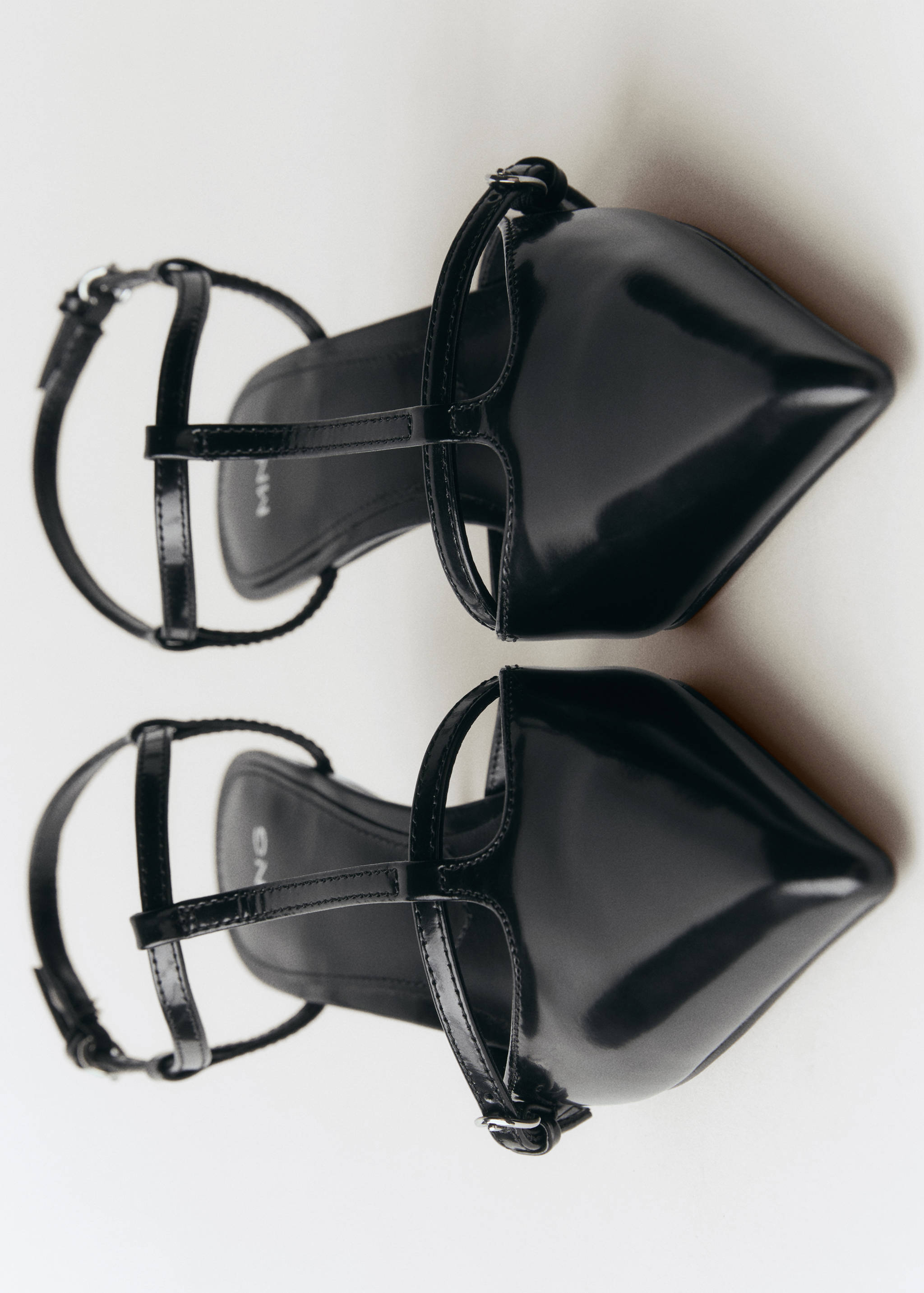 Kitten-heel leather shoes - Details of the article 1