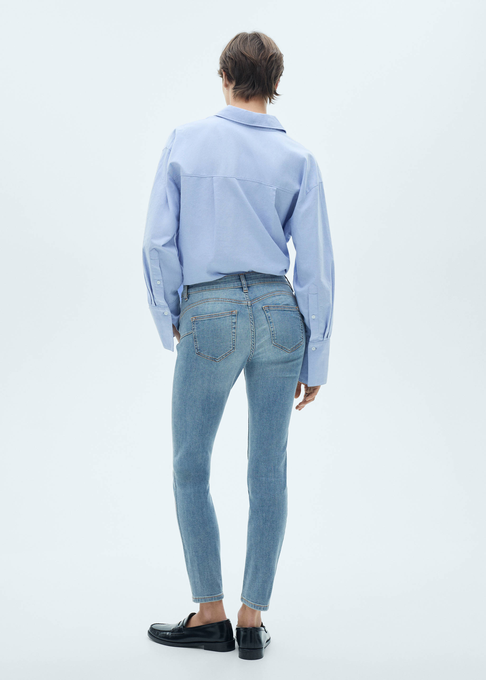 低腰提臀紧身牛仔裤 - null