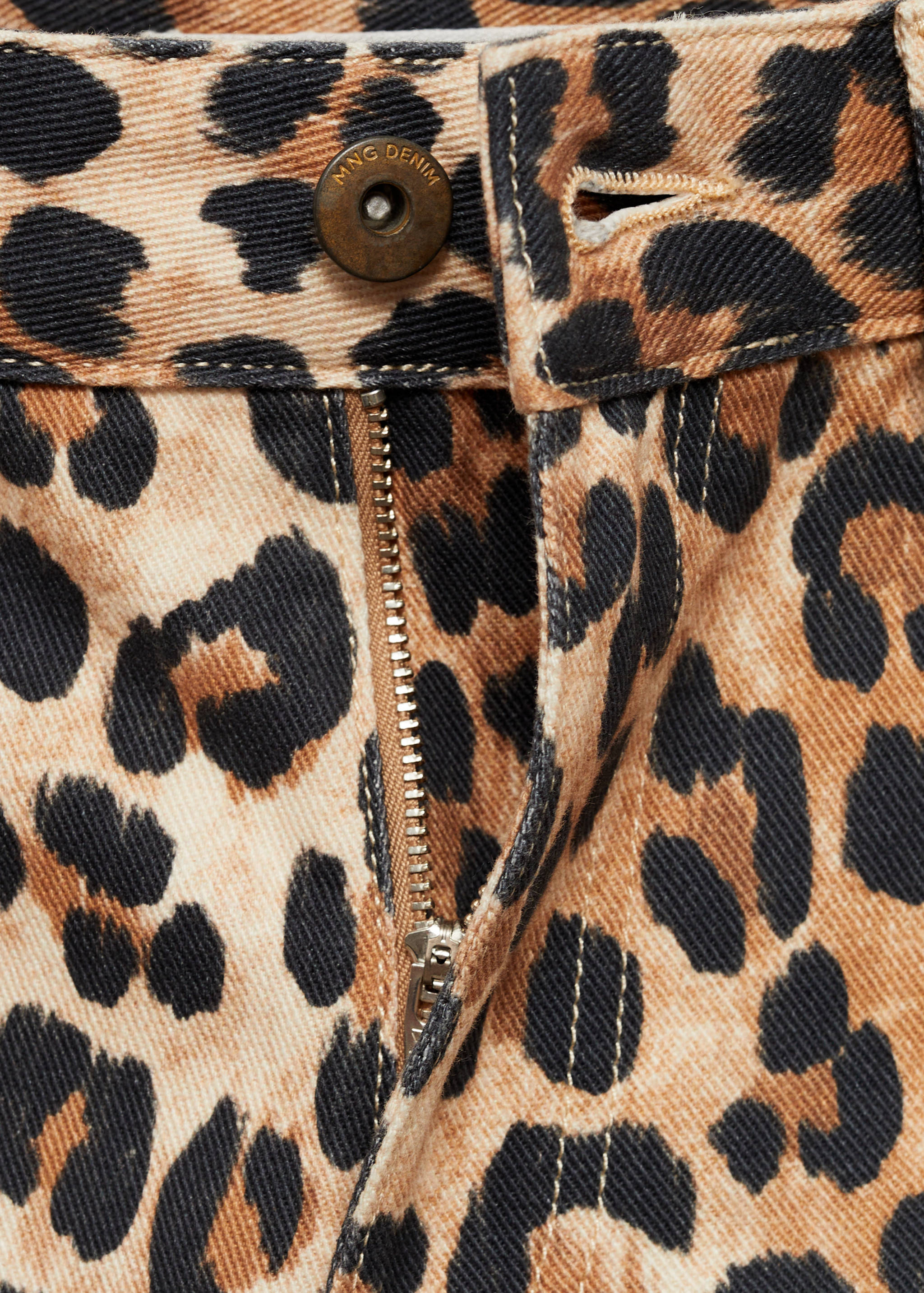 Leopard-print denim bermuda shorts - Details of the article 8