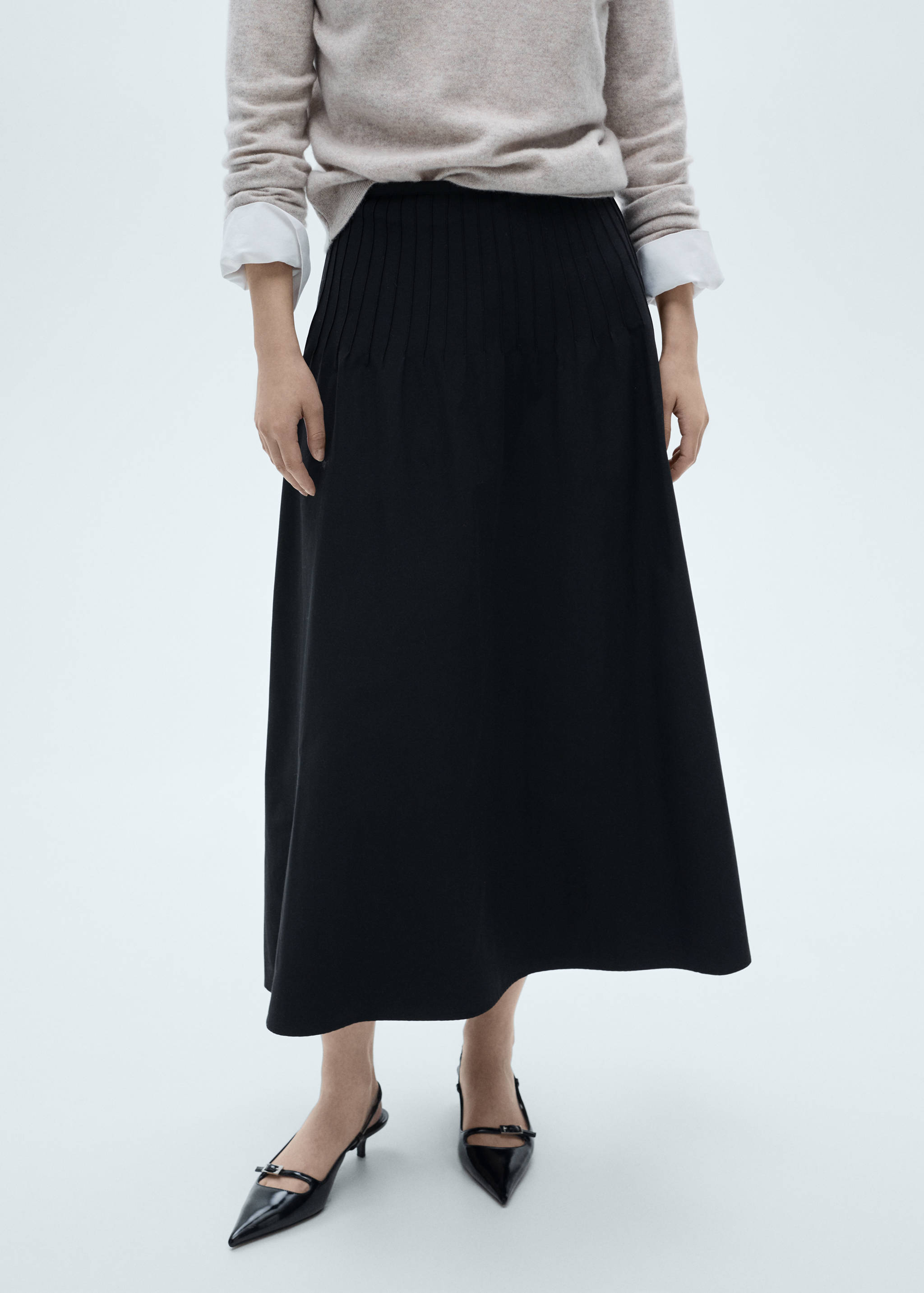 Flared skirt with pleated detail - Medium plane