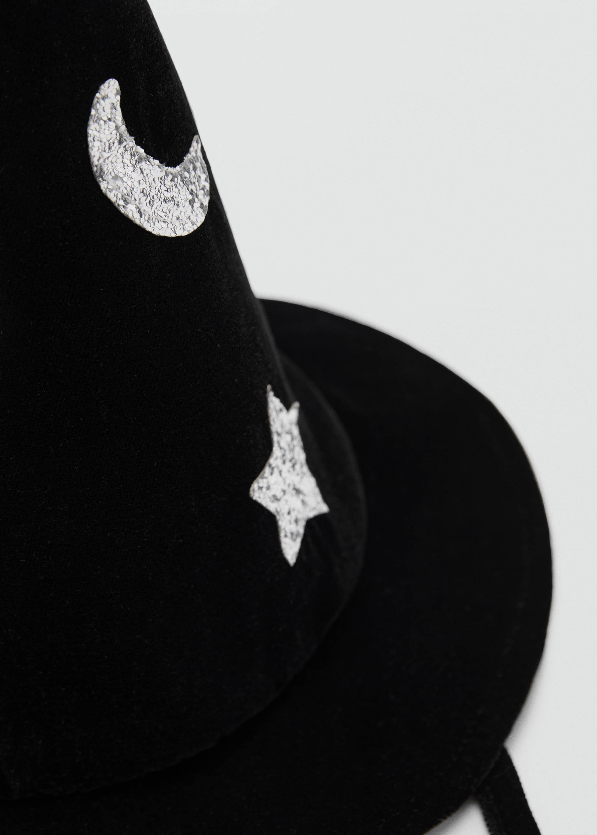 Chapeau déguisement Halloween - Plan moyen