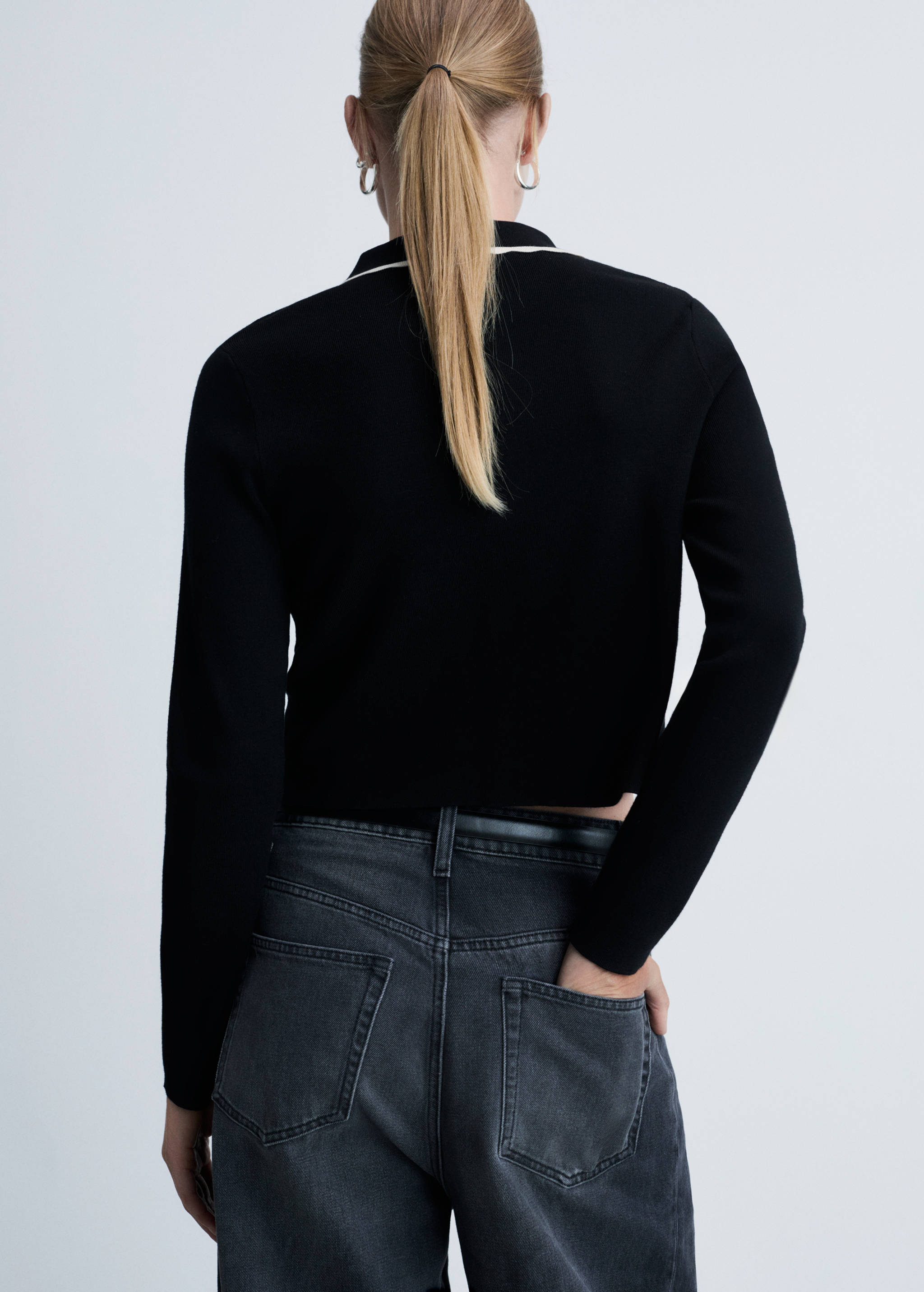 Contrast-trim cardigan with jewel buttons - Reverse of the article