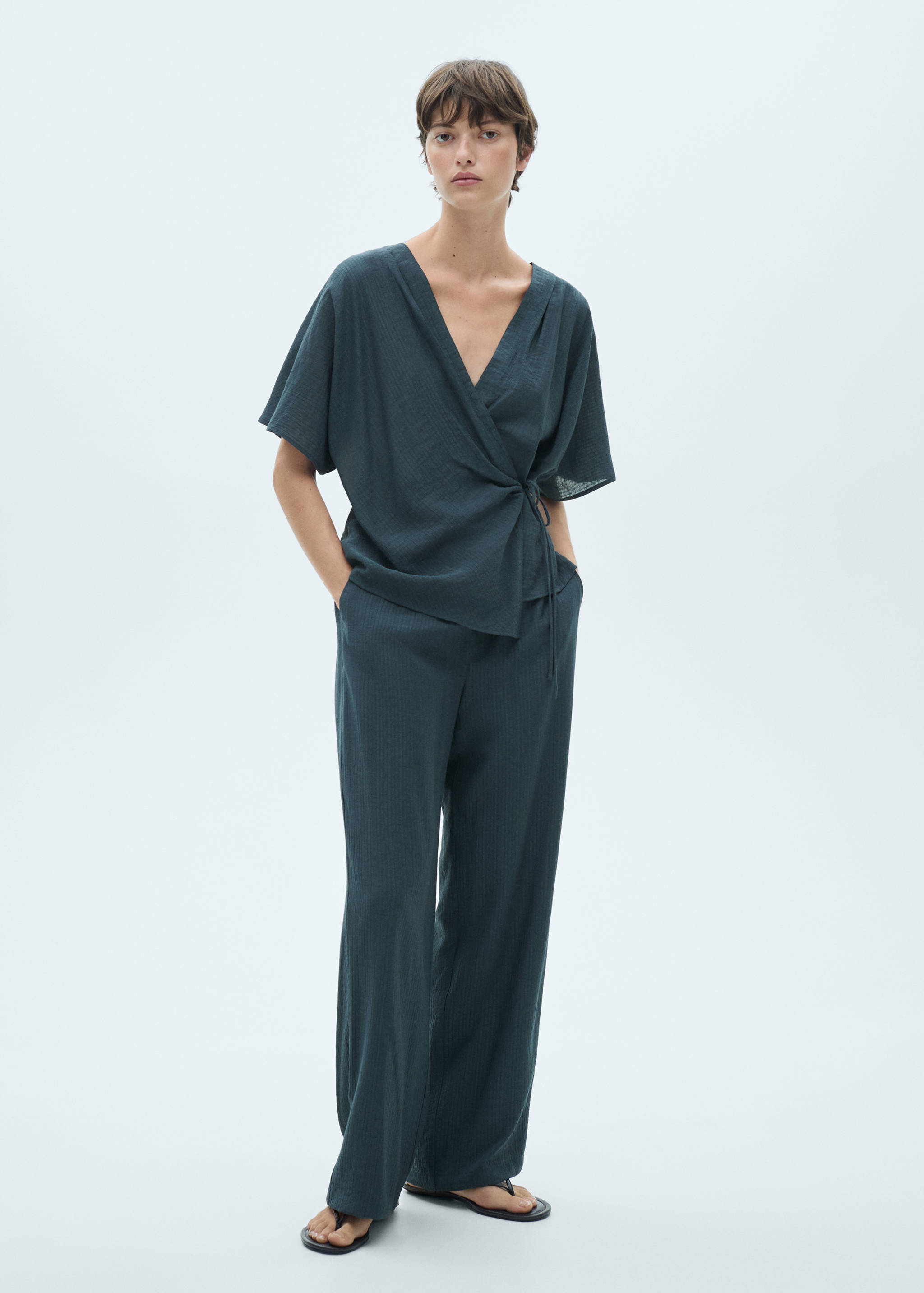 Flowy trousers with knot detail - General plane