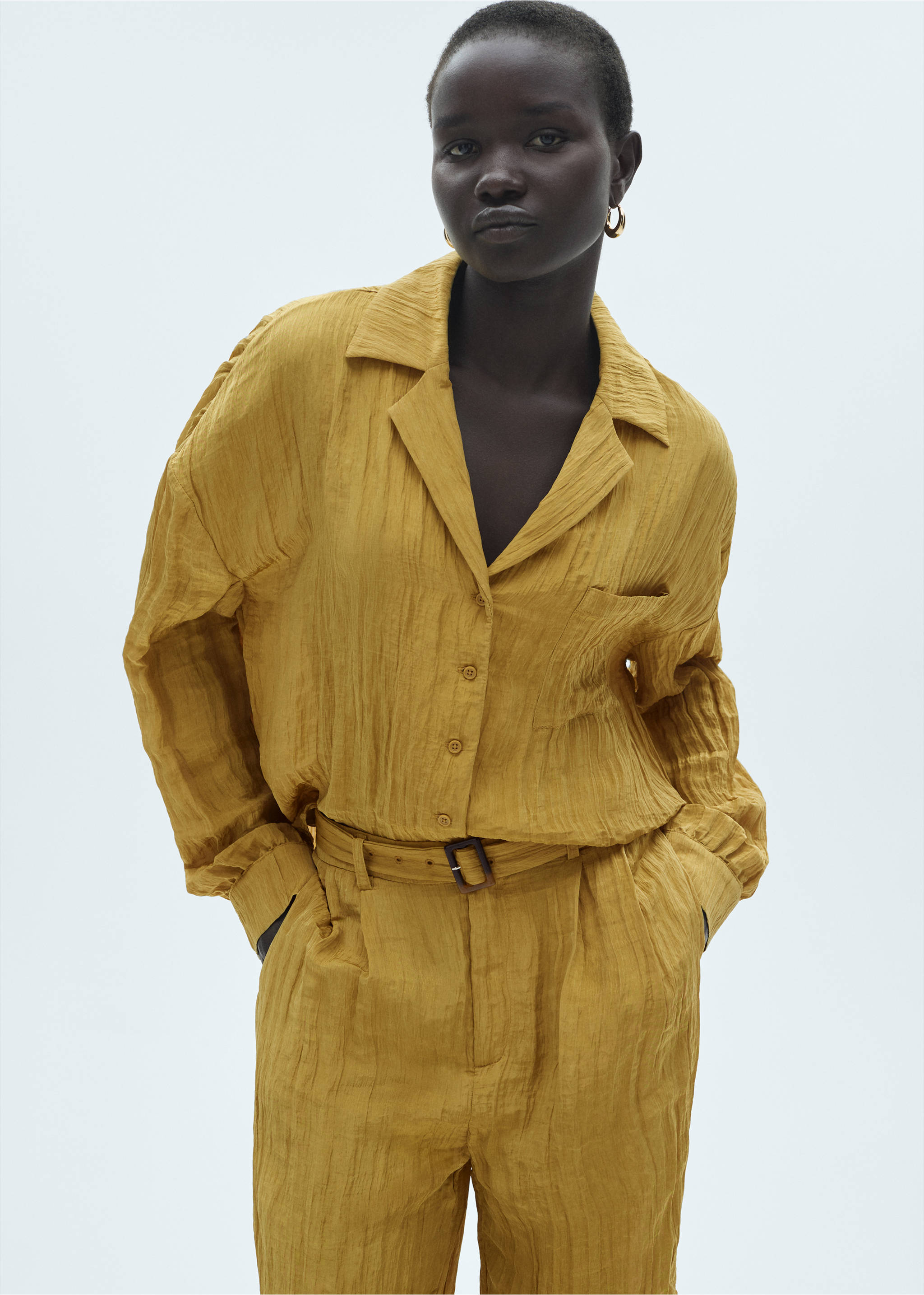 Pocket textured shirt - Medium plane, Mustard. Ref: 77077646-00.
