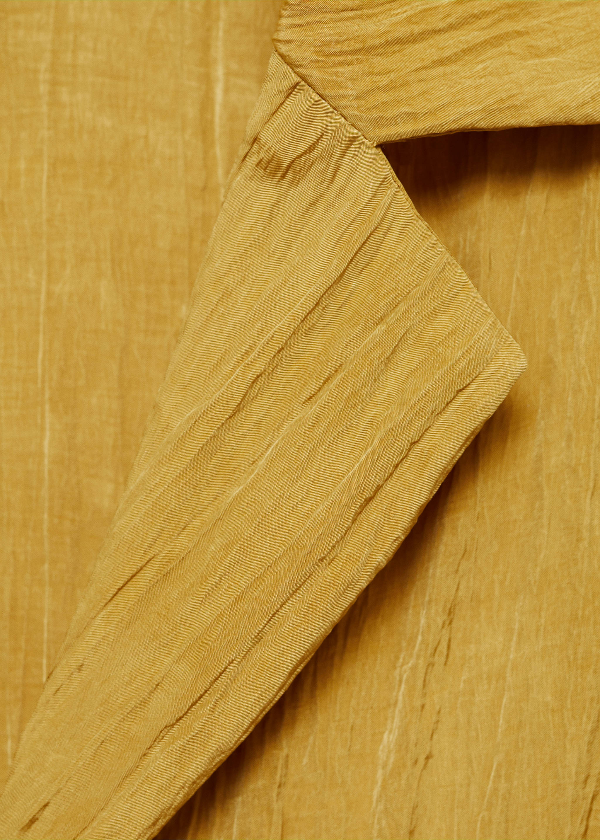 Pocket textured shirt - Details of the article 0, Mustard. Ref: 77077646-00.