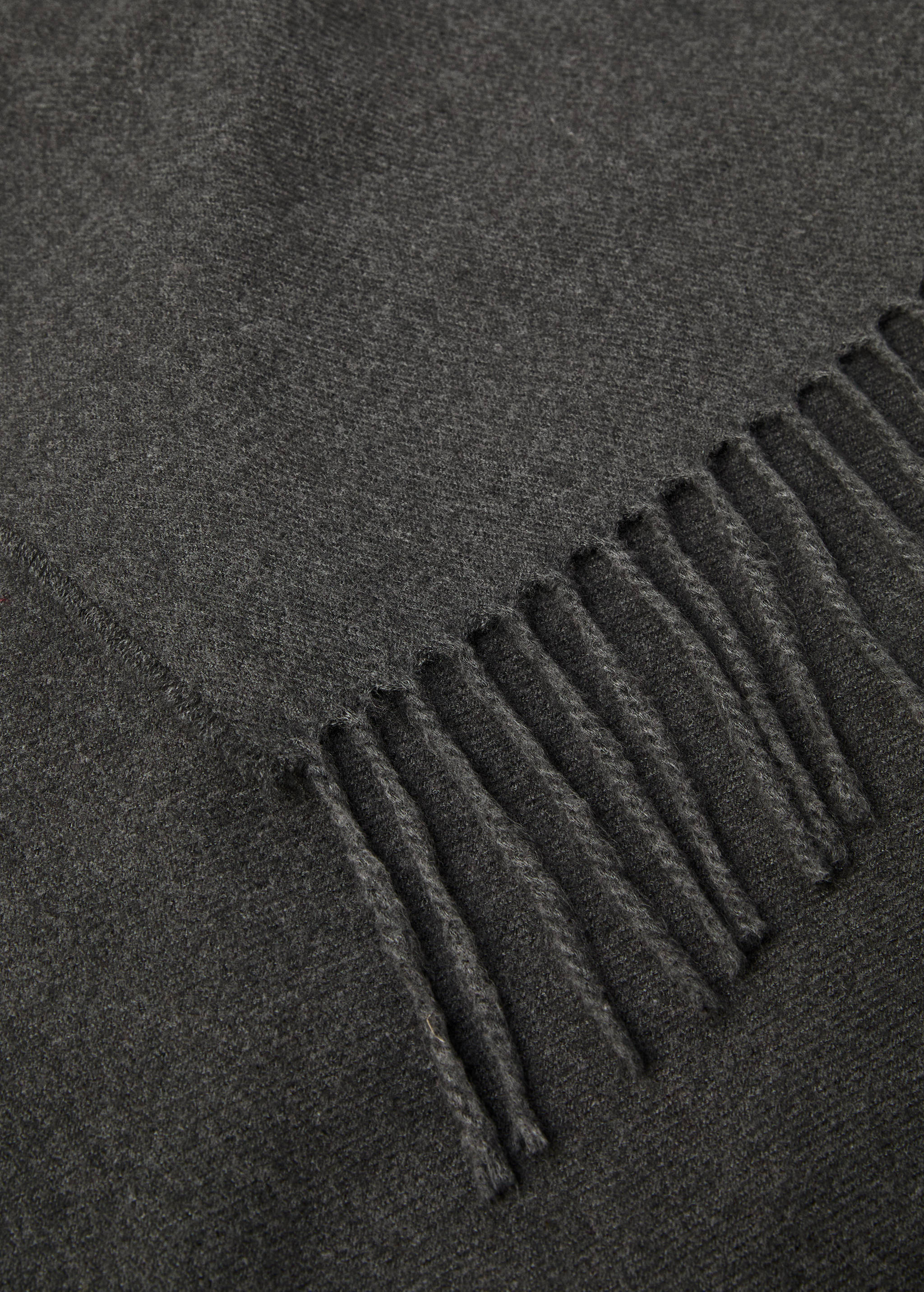 Smooth fringed blanket 130x180cm - Details of the article 2