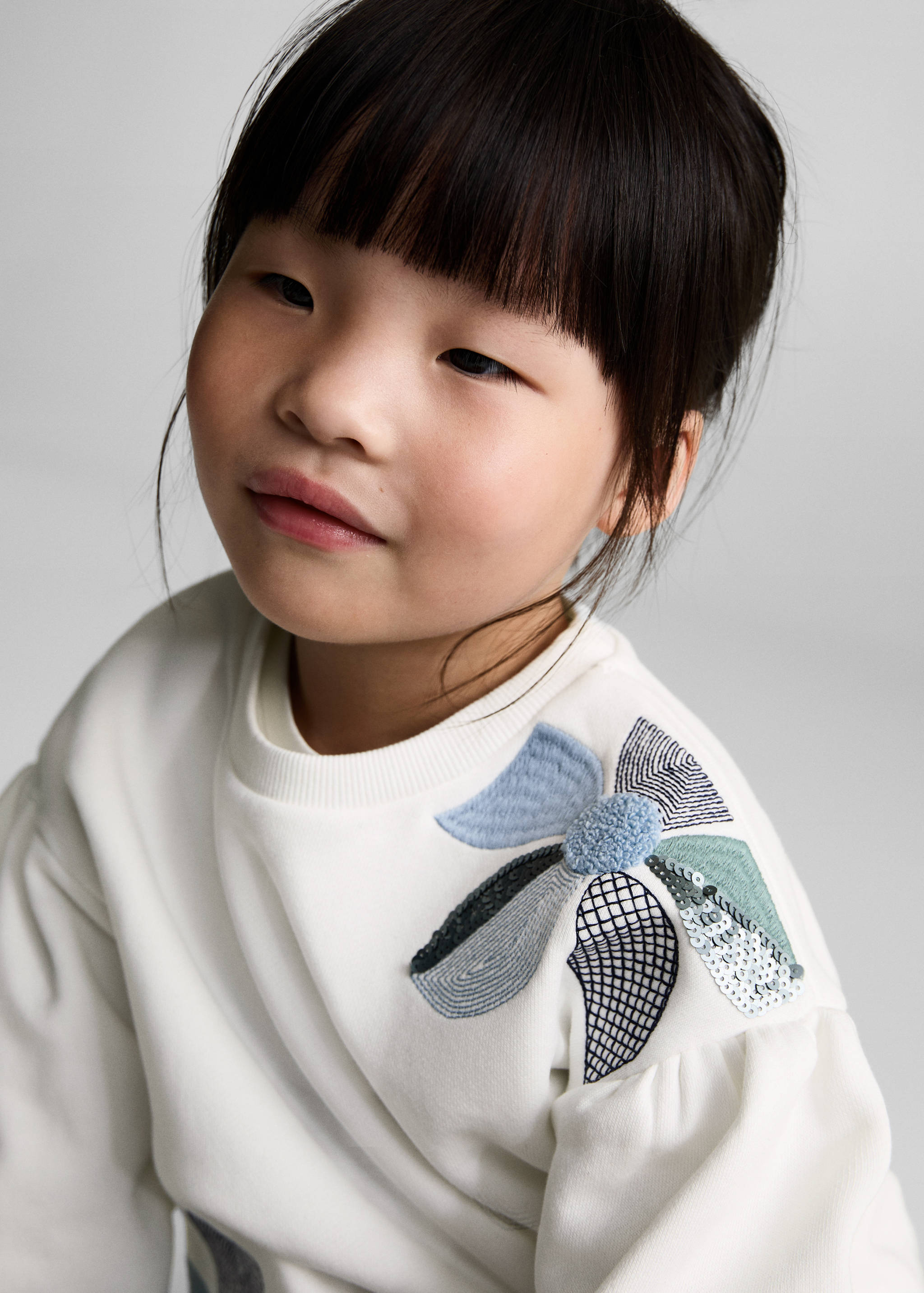 Floral embroidered sweatshirt - Details of the article 1