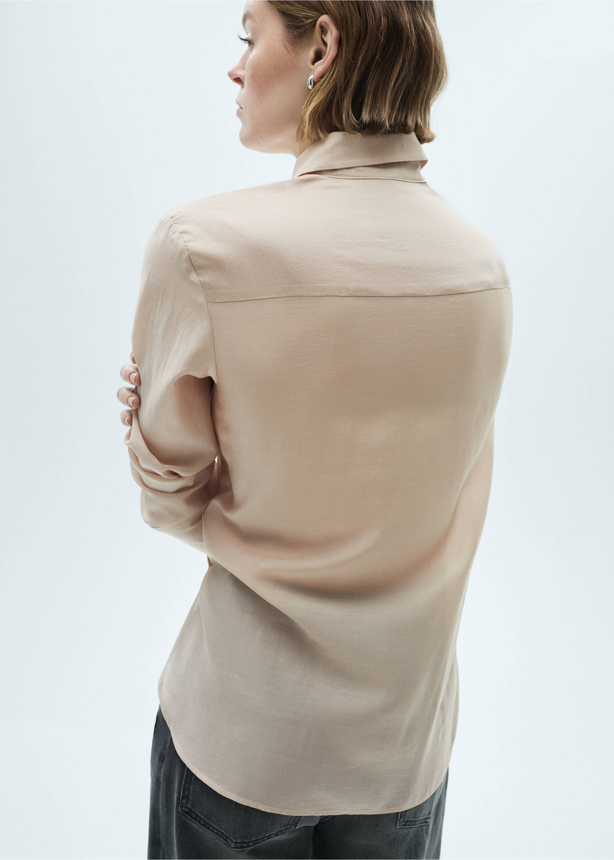 Satin lyocell shirt - Обратная сторона изделия, Бежевый. Ref: 77077680-00.