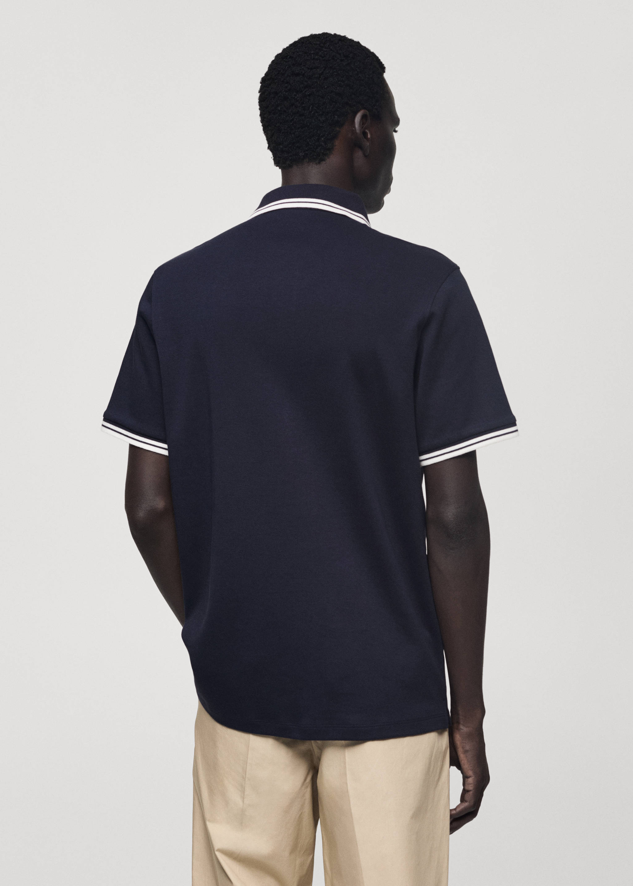 100% cotton polo shirt with contrast piping - Reverse of the article