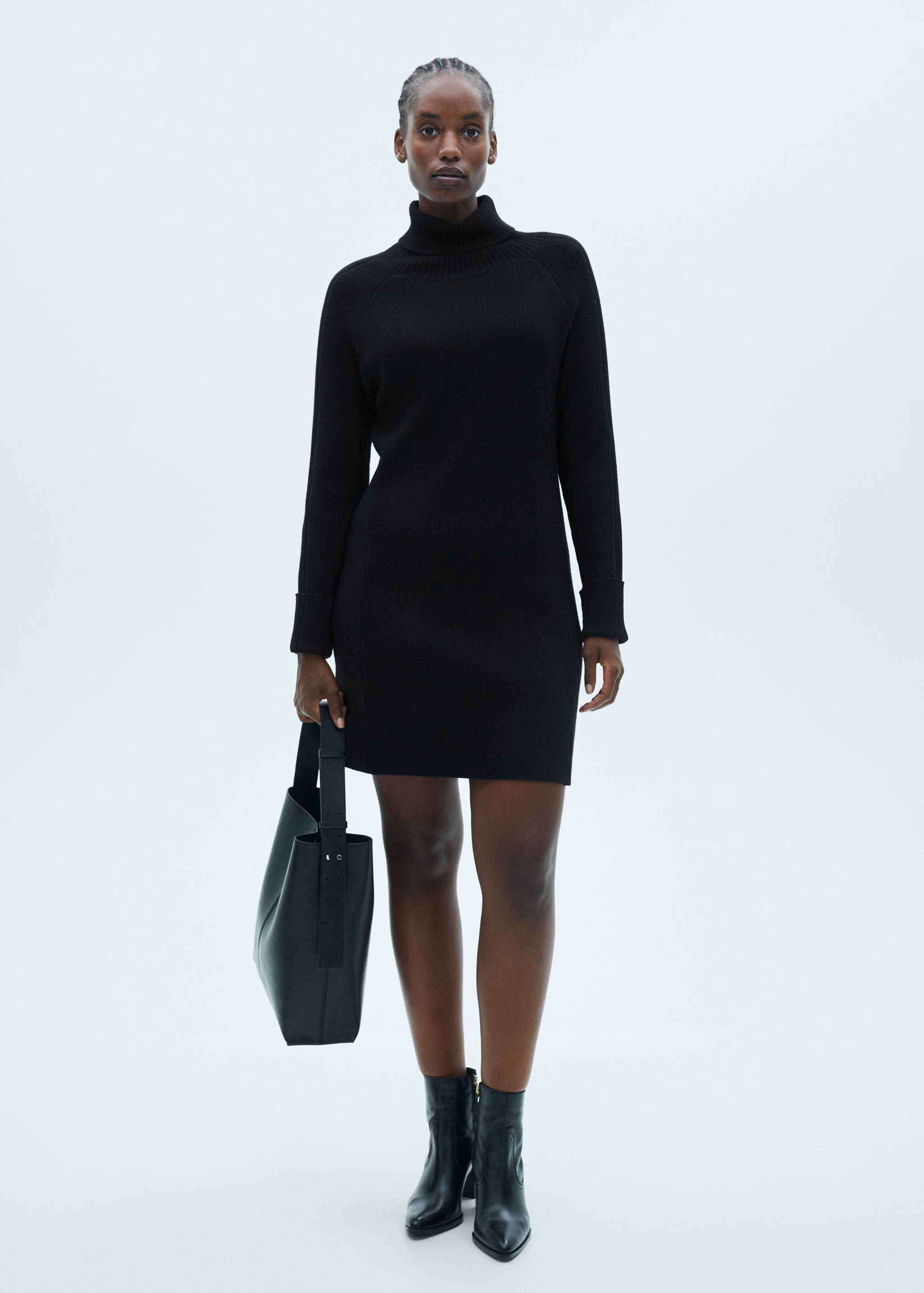 Short knitted turtleneck dress - Details of the article 3