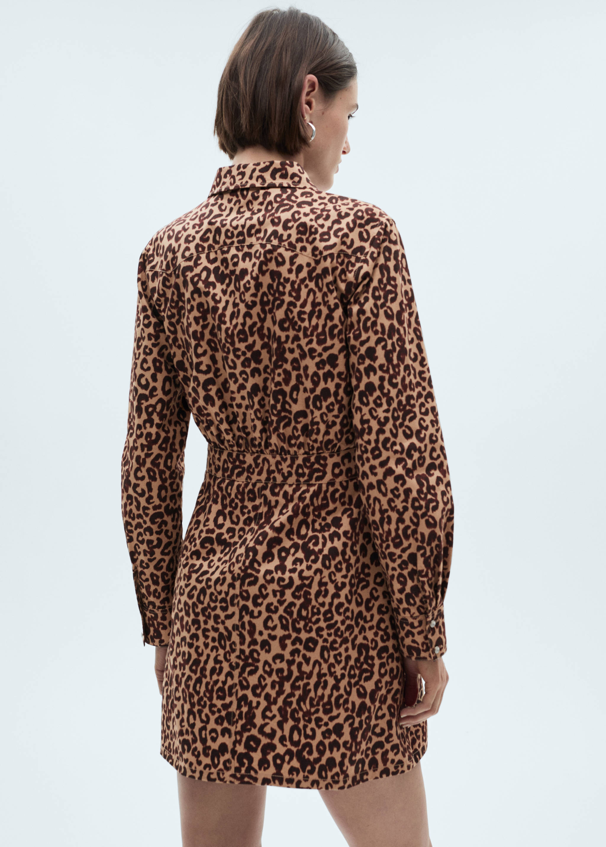Leopard-print shirt dress - Reverse of the article