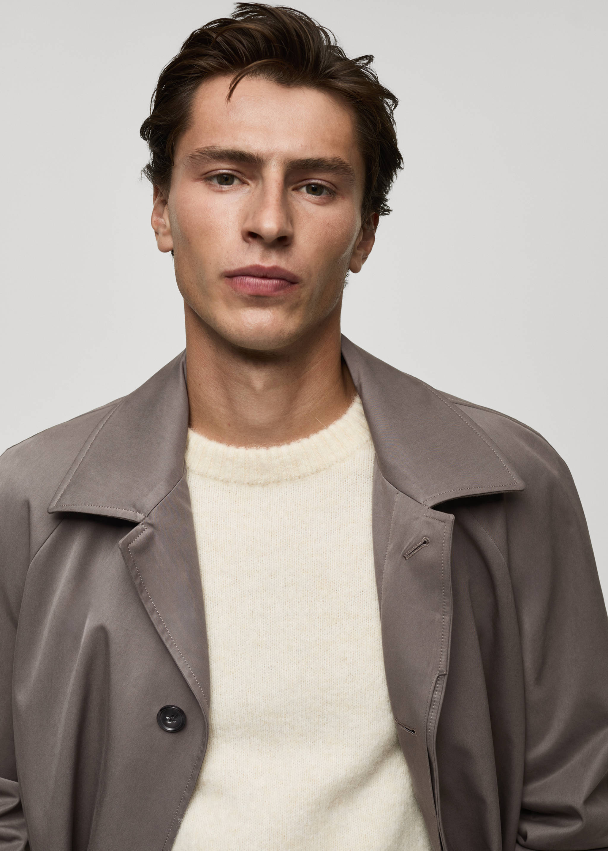 Gabardina de cinto com acabamento esmerilado - Pormenor do artigo 1