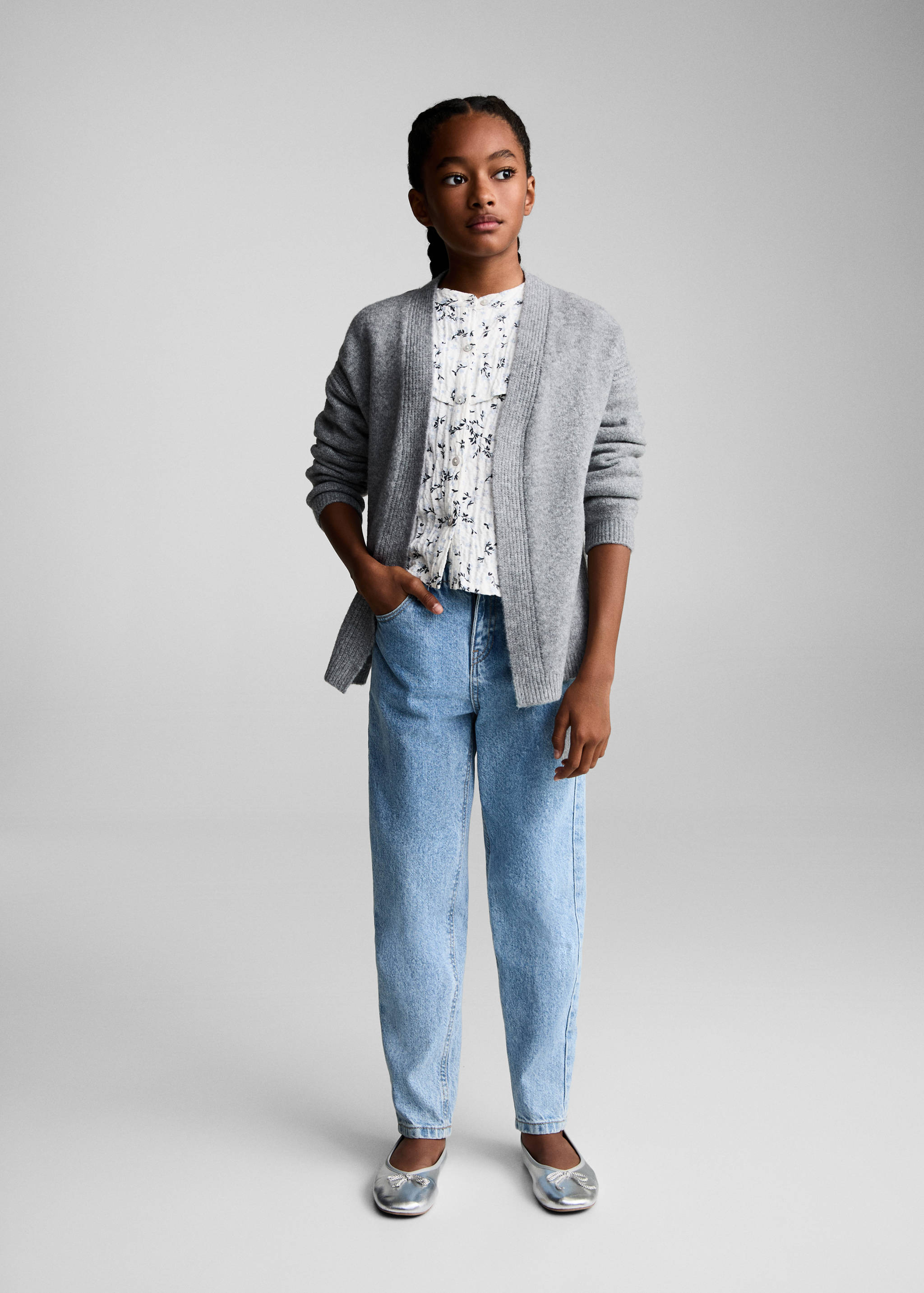 Cárdigan punto cuello pico - Plano general