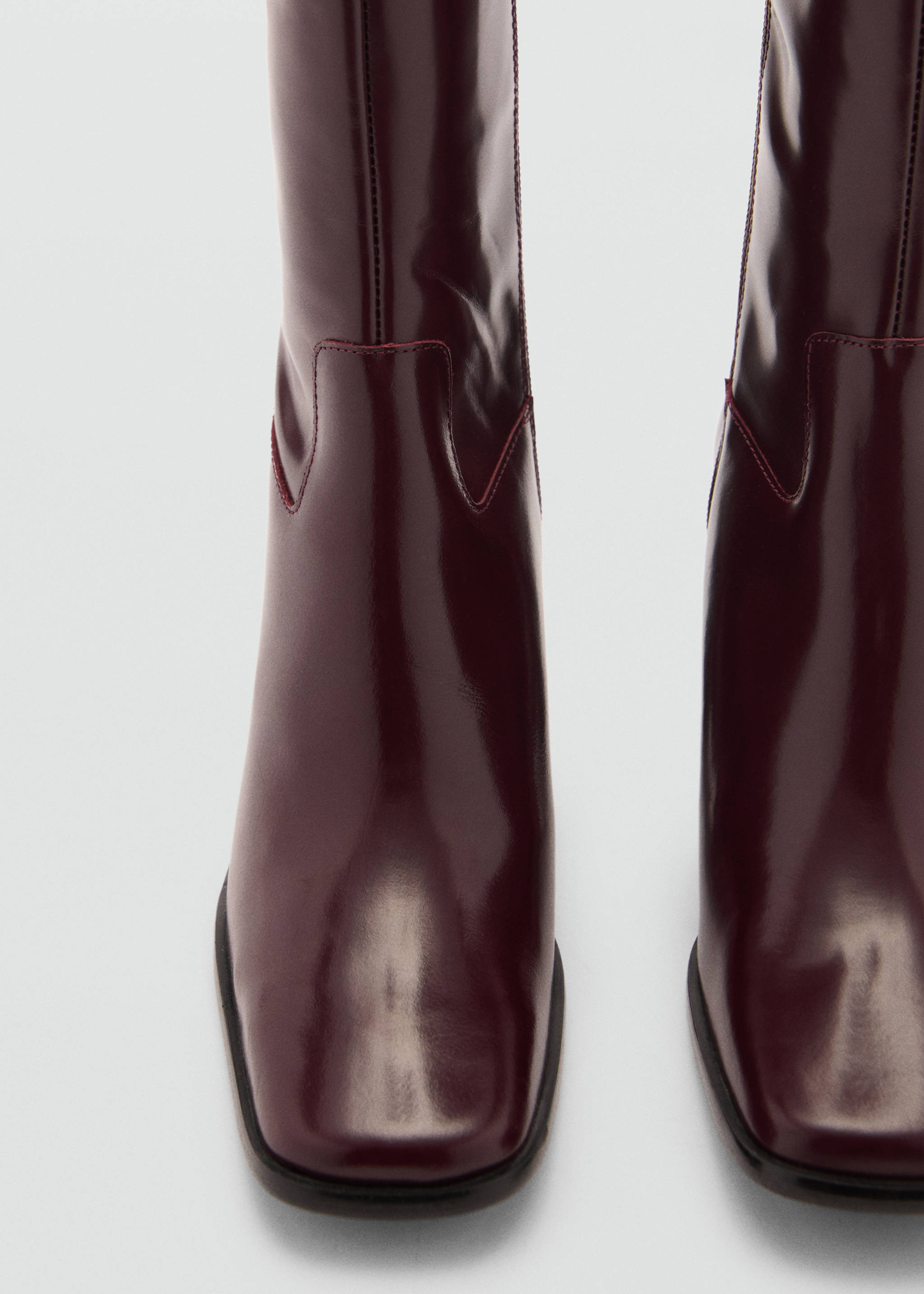Leather boots with zip - Details of the article 2
