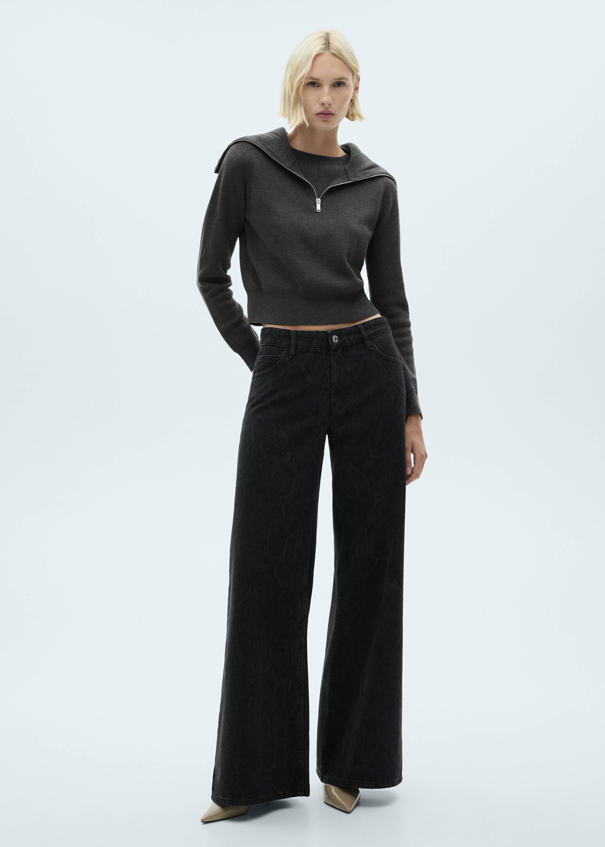 Snake-effect jeans - General plane