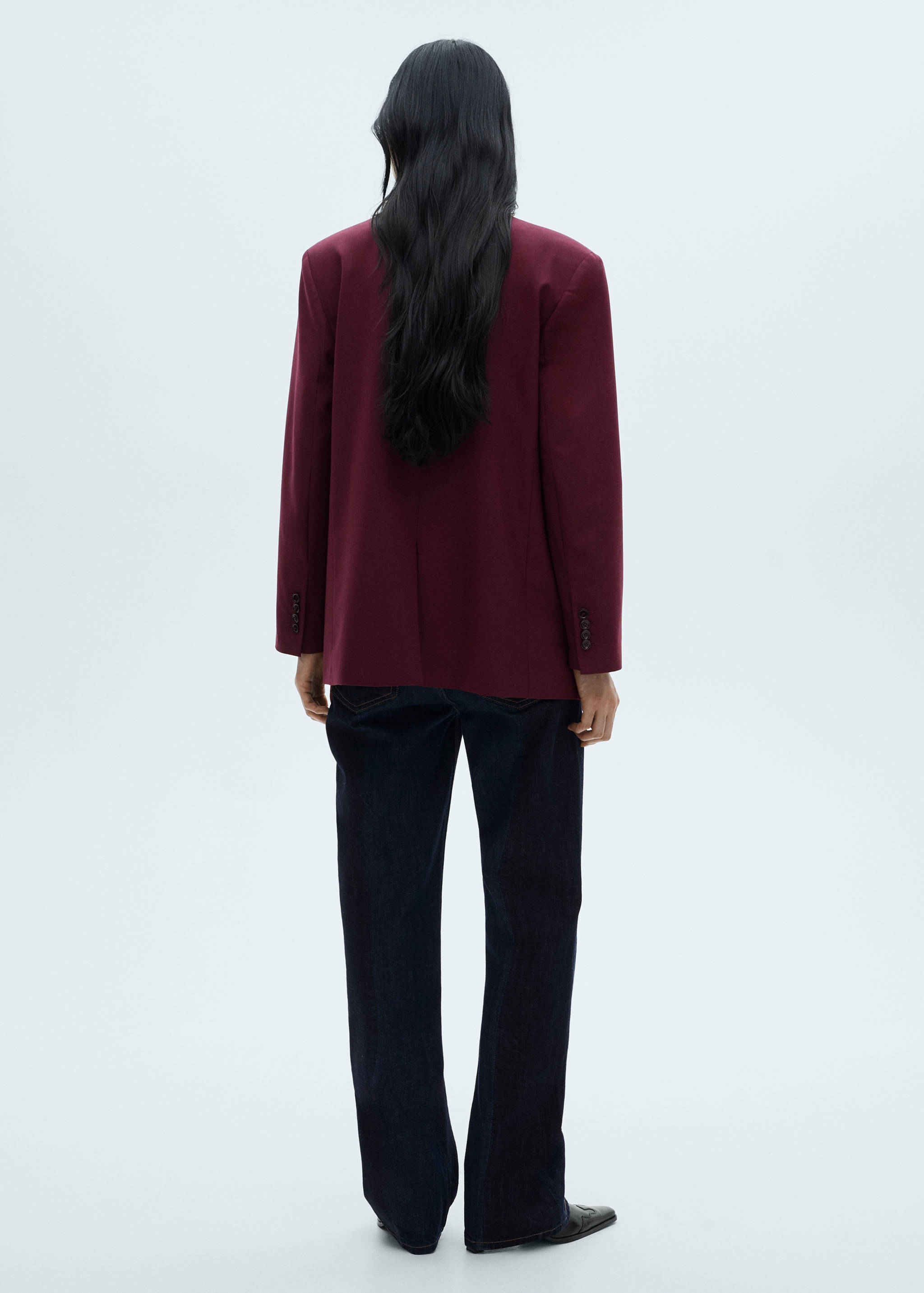 Wool jacket with pronounced shoulders - Reverse of the article