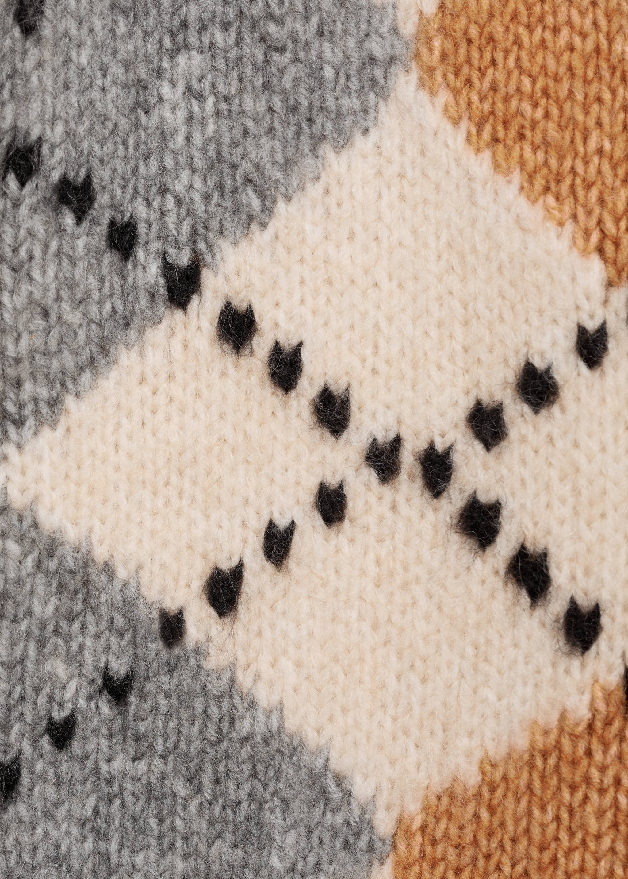 Rhombus cardigan with buttons - Details of the article 0