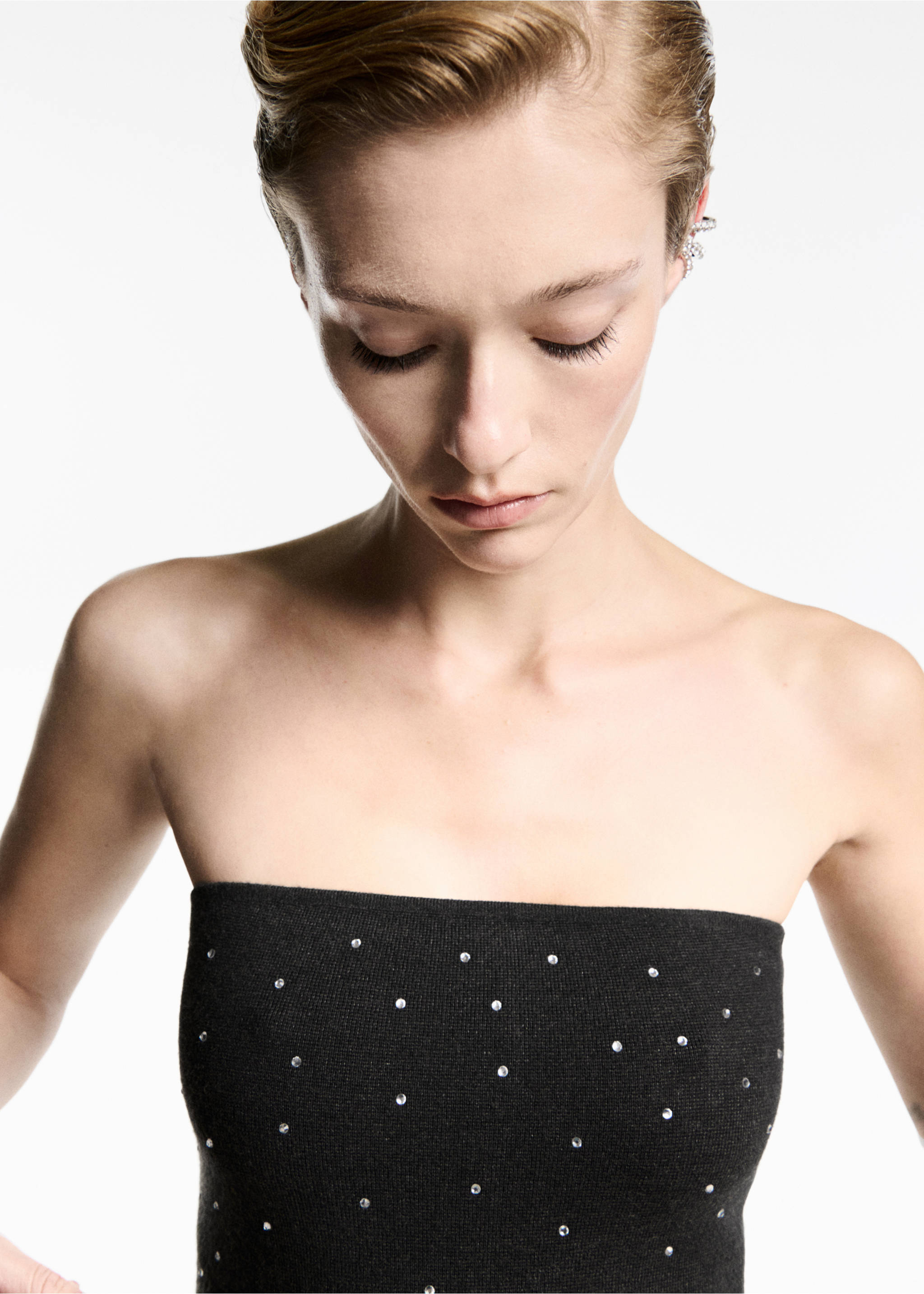 Vestido punto detalle strass - Detalle del artículo 1, Gris. Ref: 77079059-00.