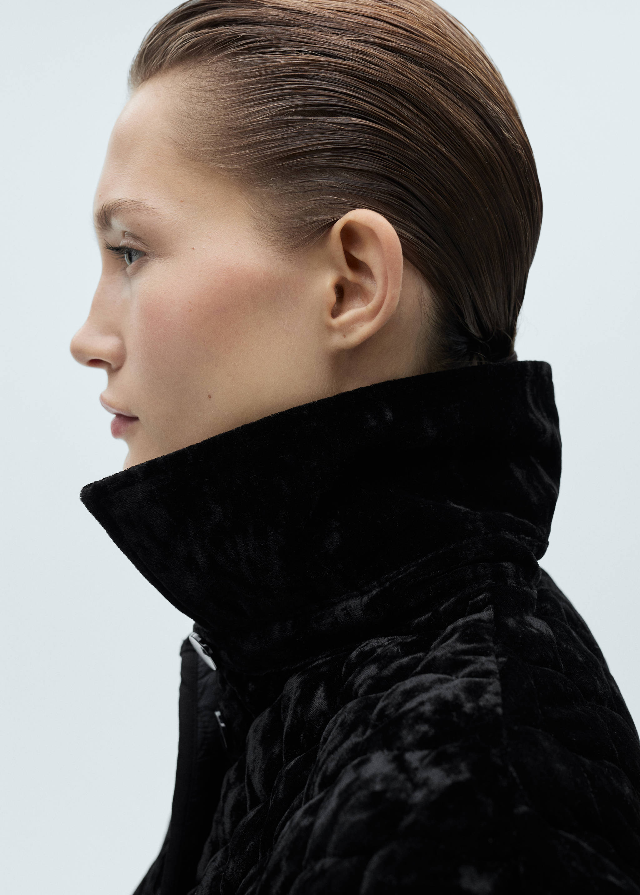 Reversible quilted velvet jacket - Details of the article 1