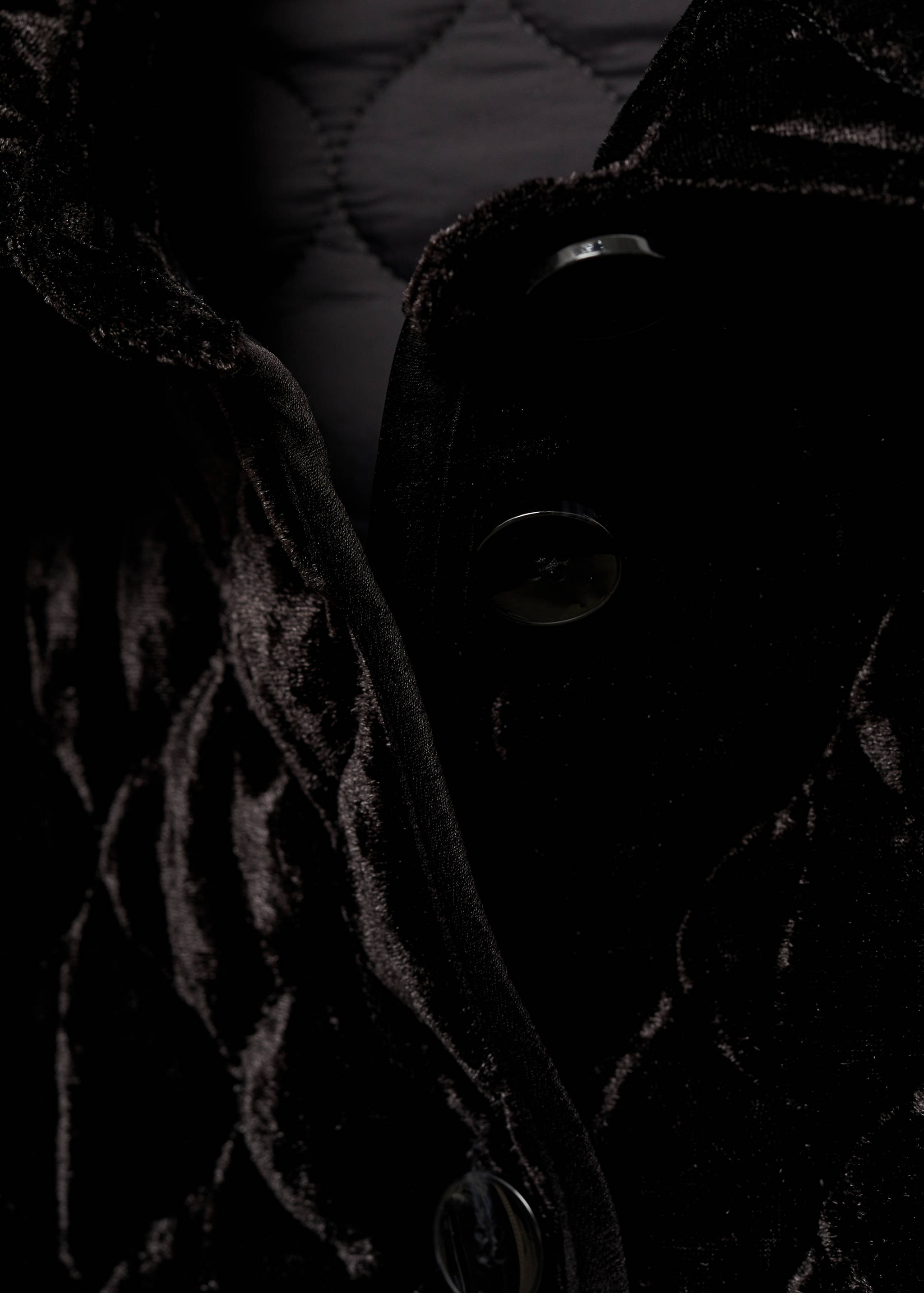 Reversible quilted velvet jacket - Details of the article 8