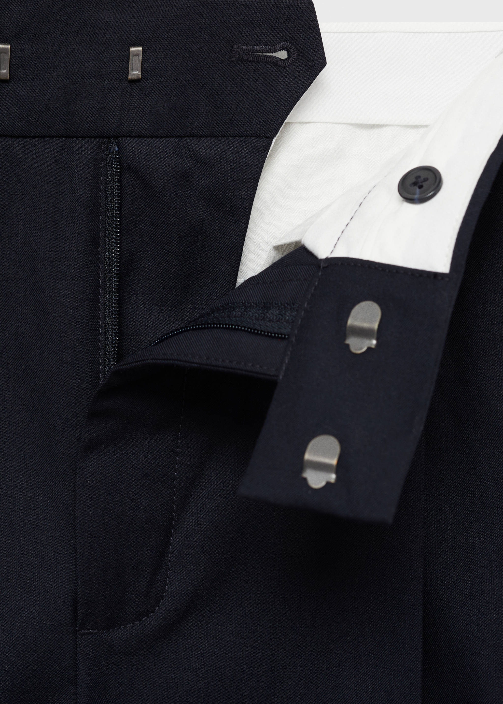 Regular-fit pleated trousers - Details of the article 8