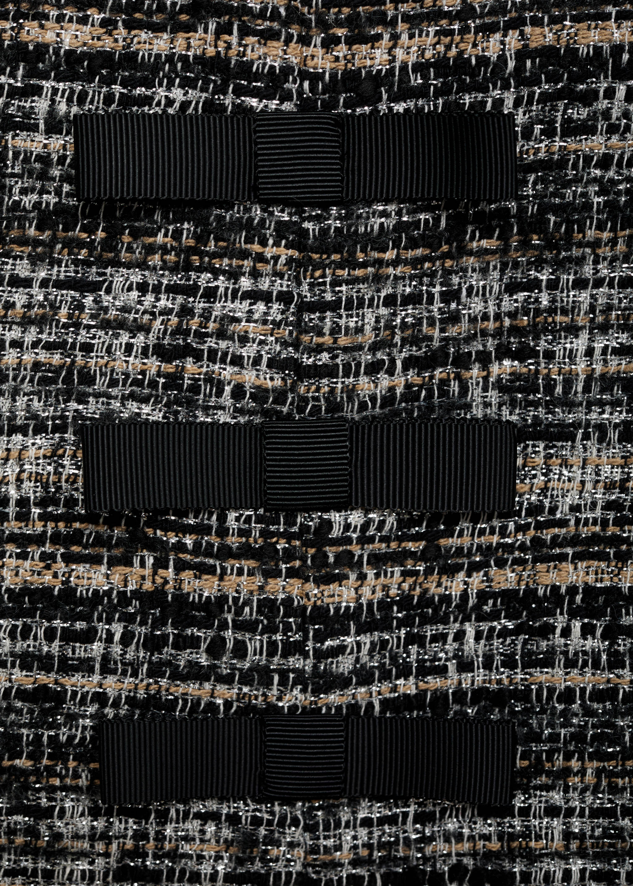 Tweed mini-skirt with bows - Details of the article 8