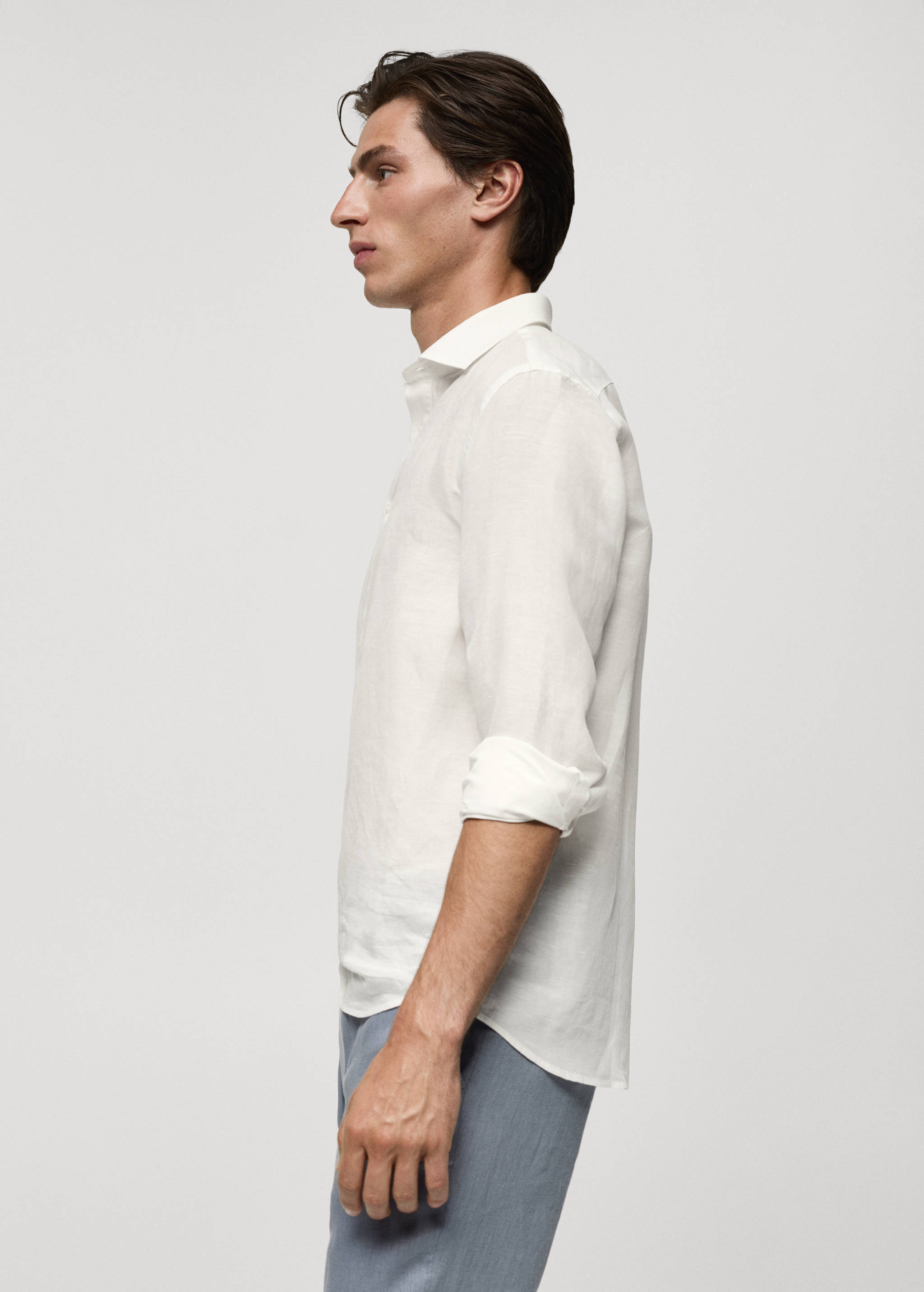 Relaxed-fit Tencel™ linen shirt - Details of the article 2