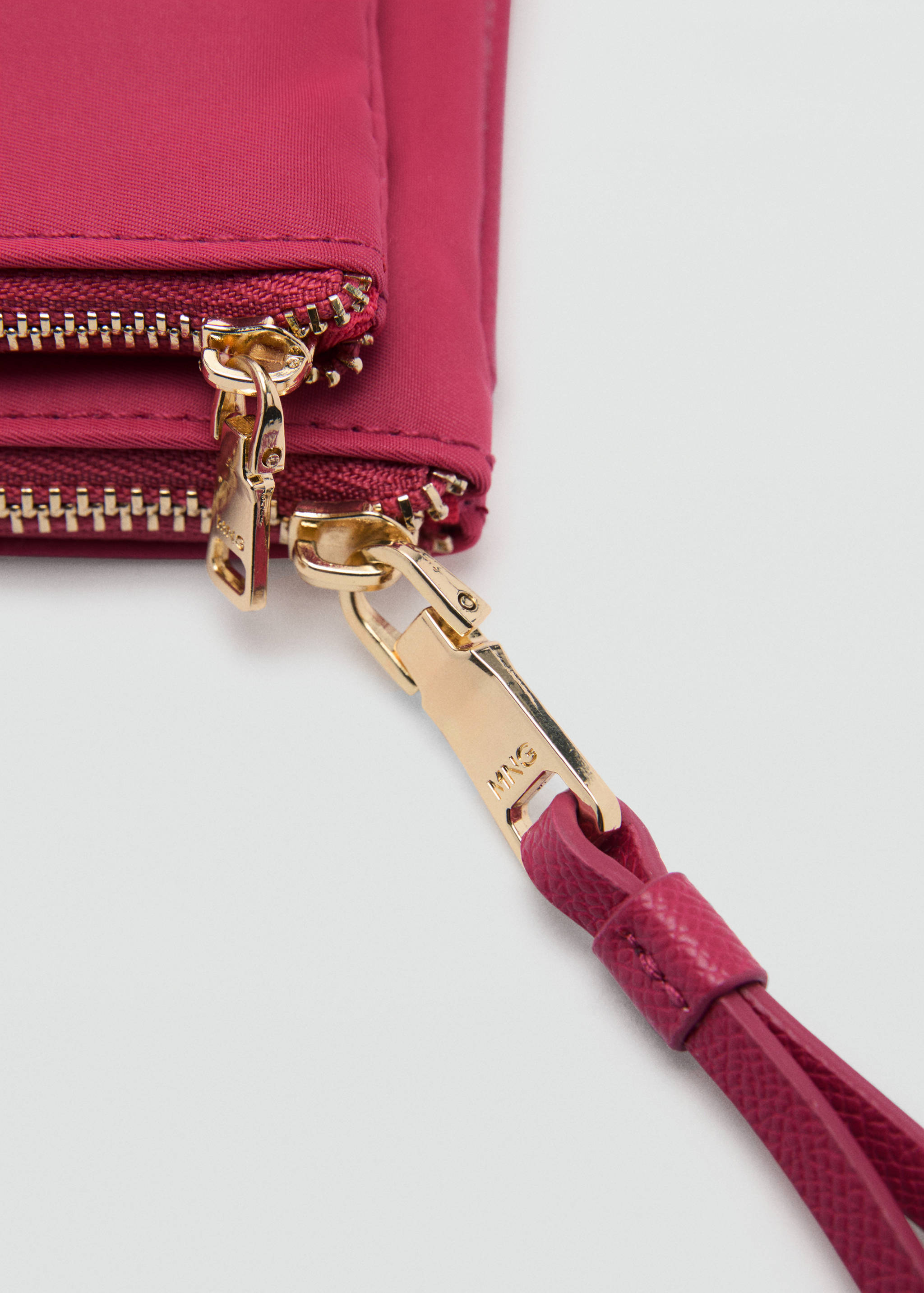 Double-compartment coin purse with logo - Details of the article 2