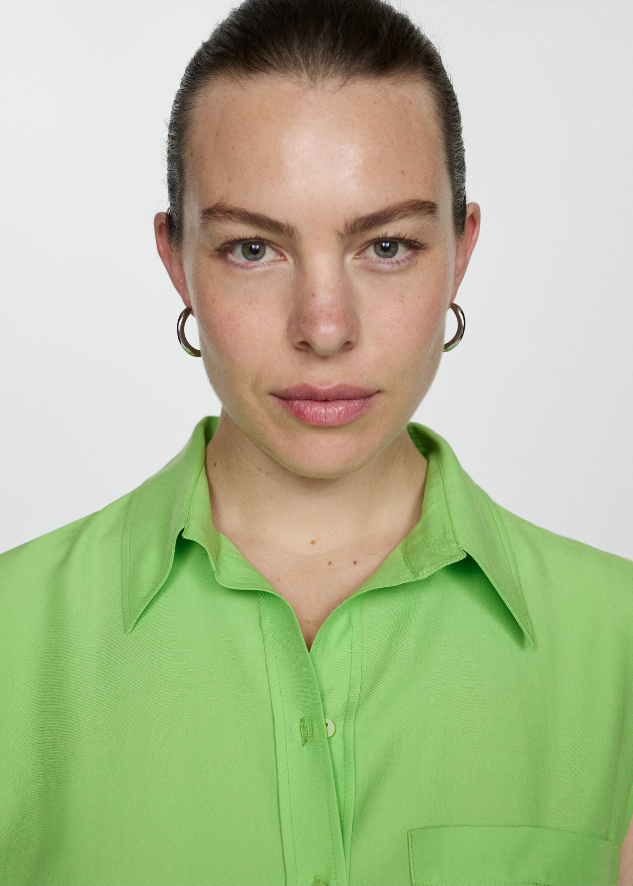 Chemise Lyocell sans manches - Détail de l'article 4, Vert. Ref: 77080365-00.