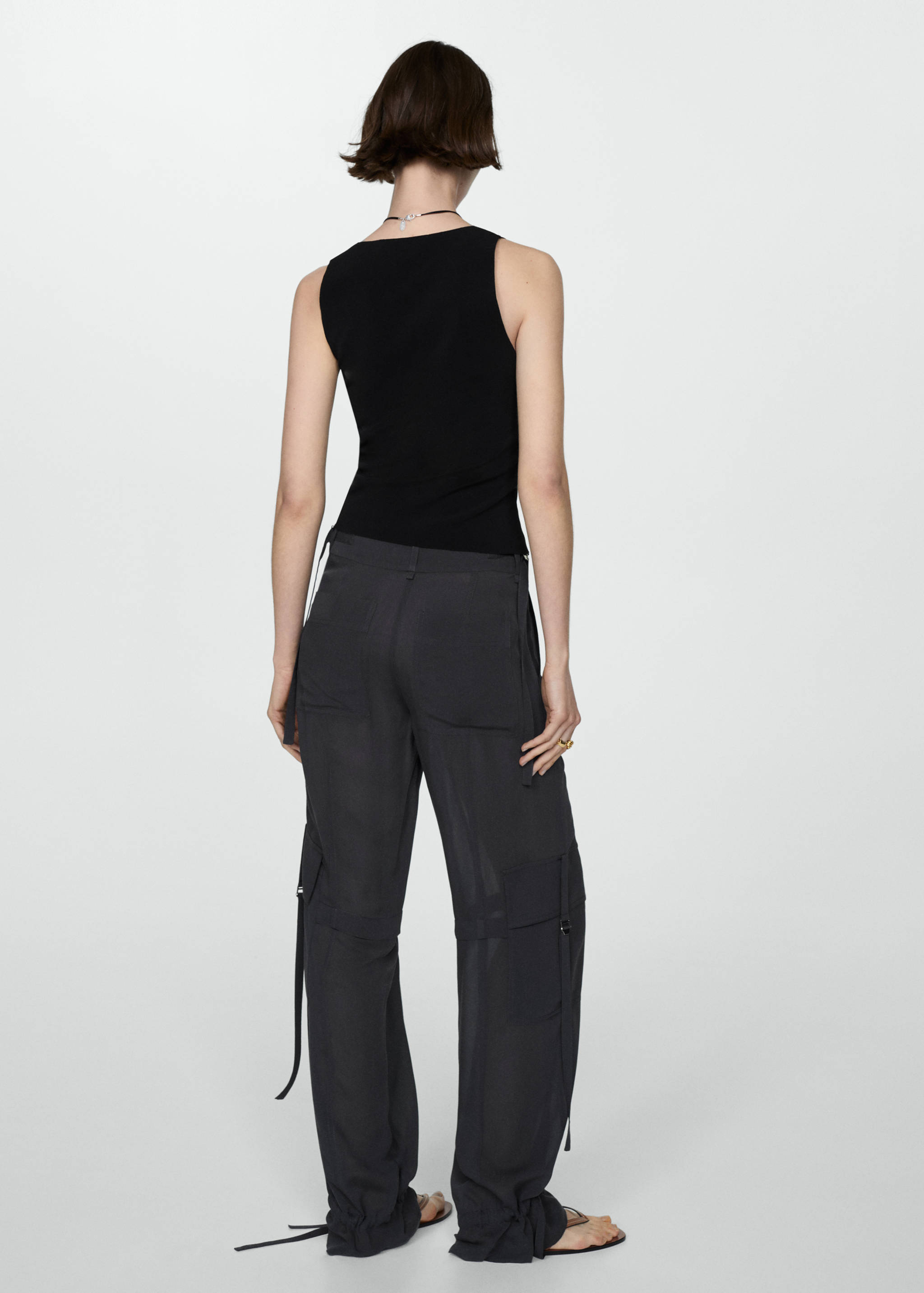 Top tirantes anchos - Reverso del artículo