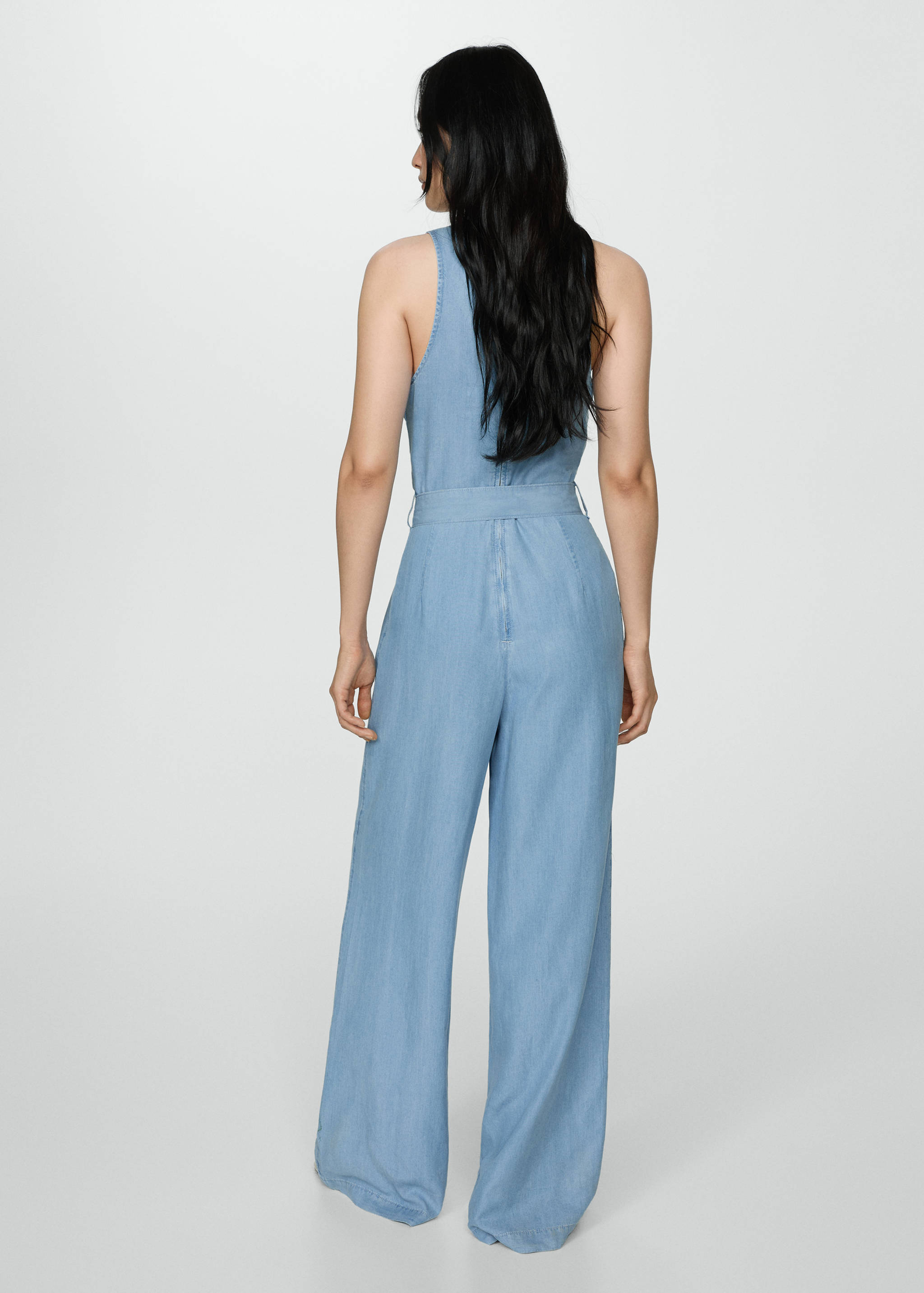 Lyocell jumpsuit with bow - Reverse of the article
