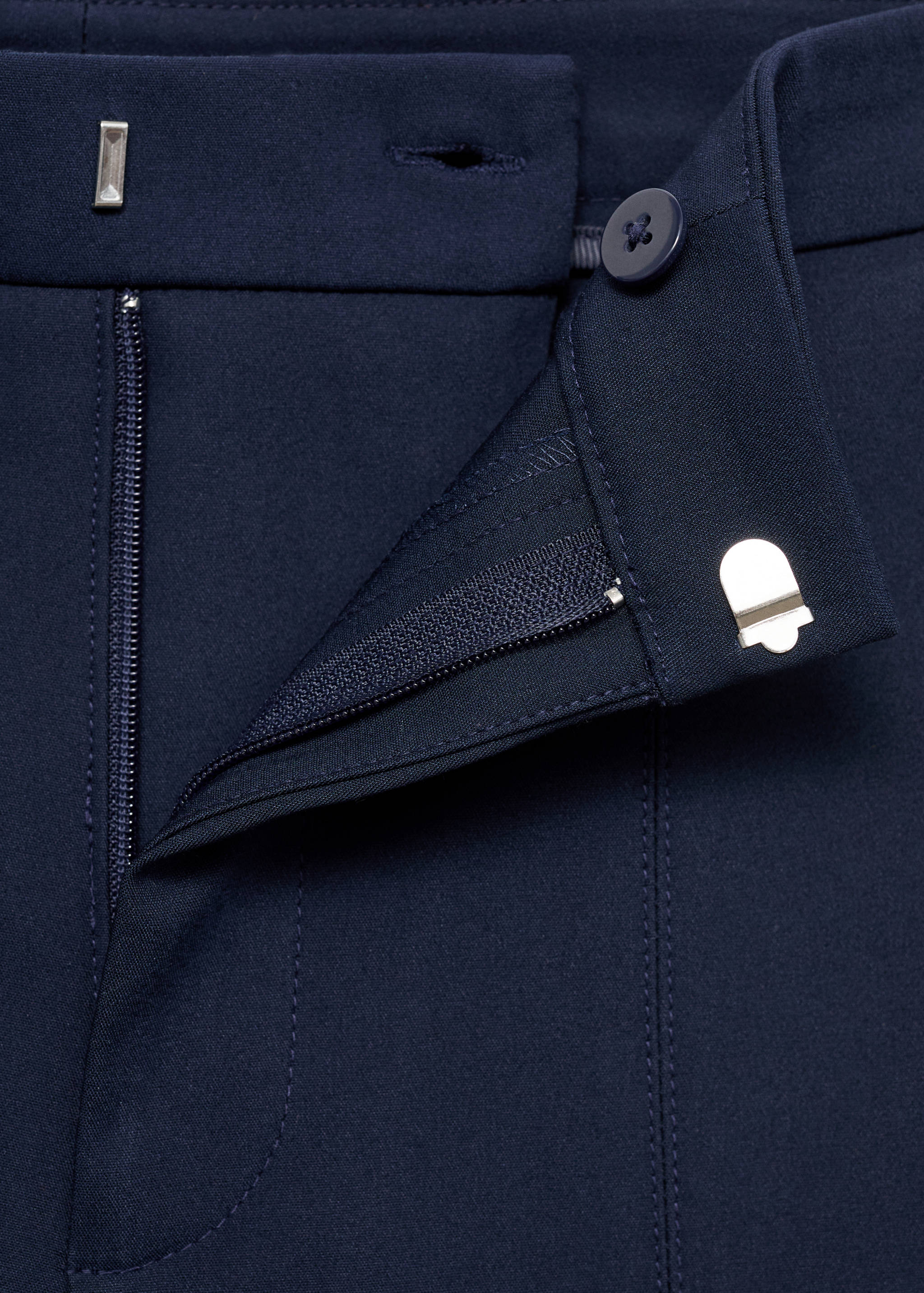 Crop skinny trousers - Details of the article 8