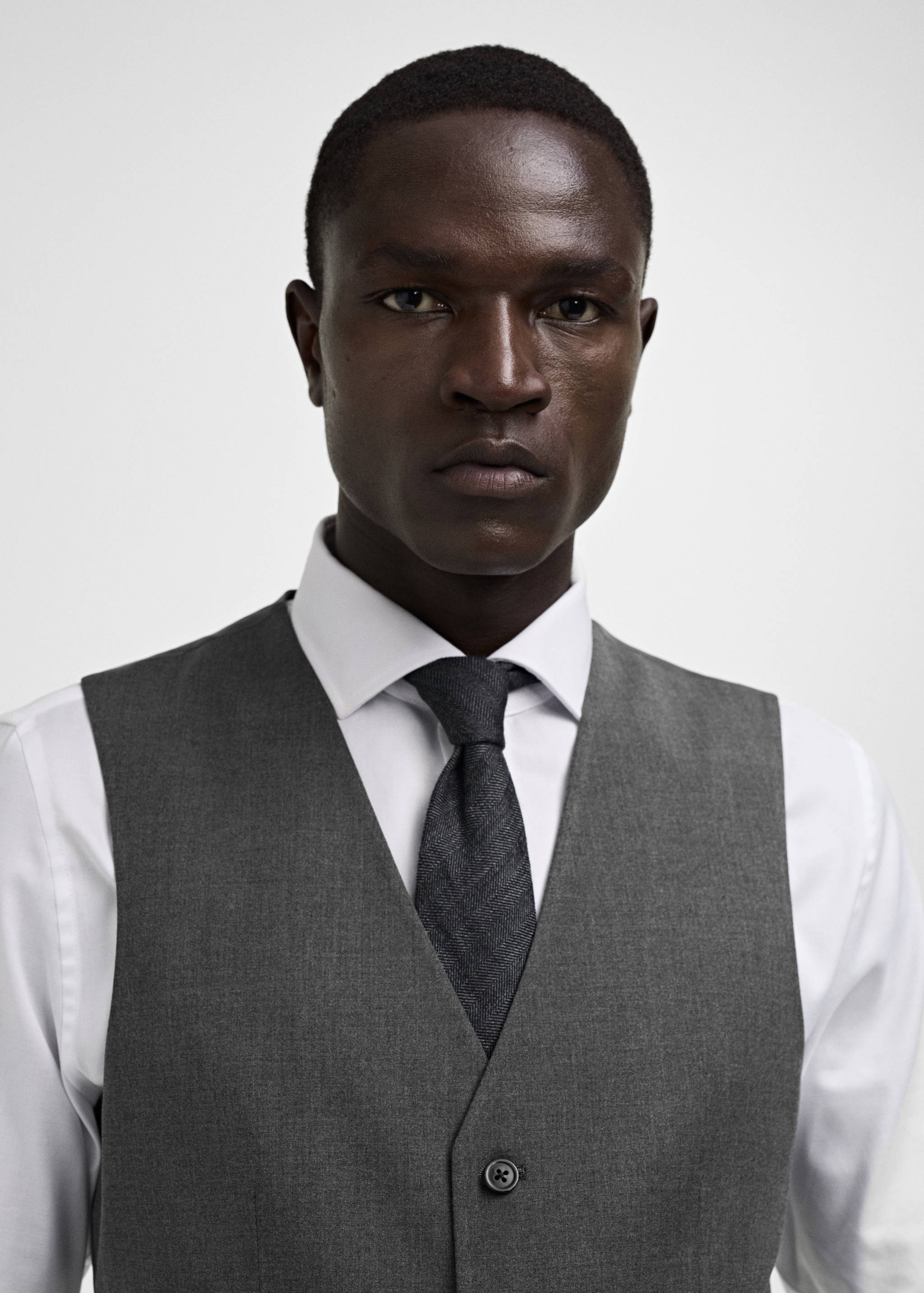 Armilla vestit slim fit teixit strech - Detall de l'article 1