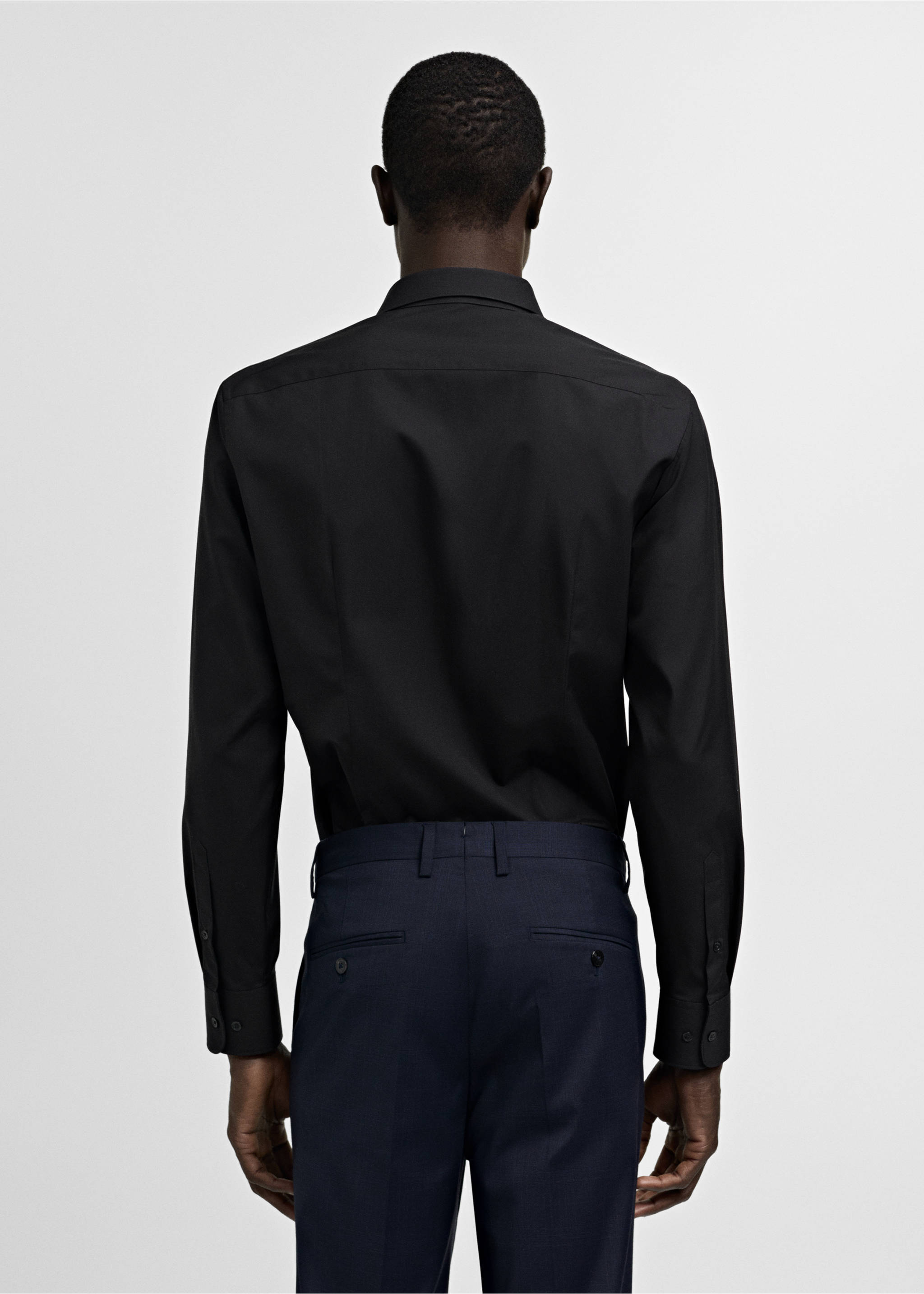 Slim-fit cotton poplin suit shirt - Reverse of the article, Black. Ref: 77080570-00.