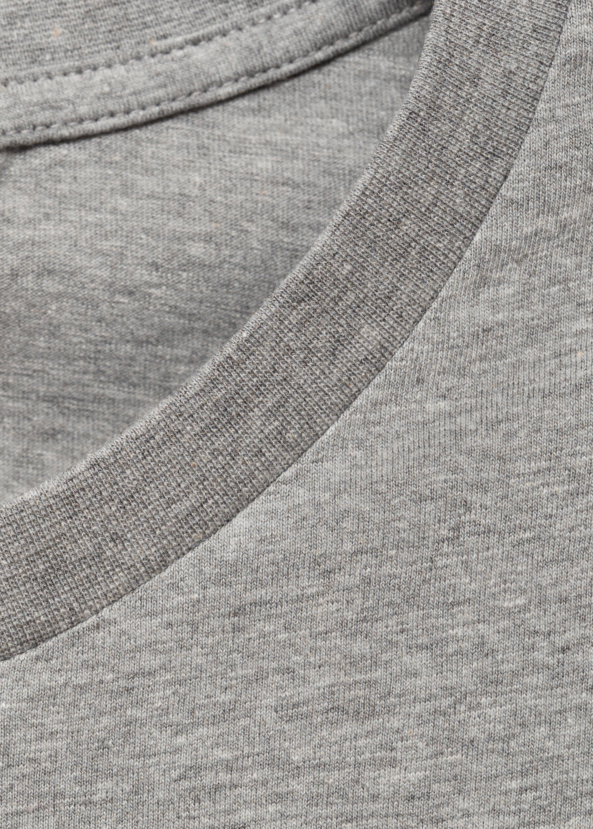 Slim-fit cotton V-neck t-shirt - Details of the article 8